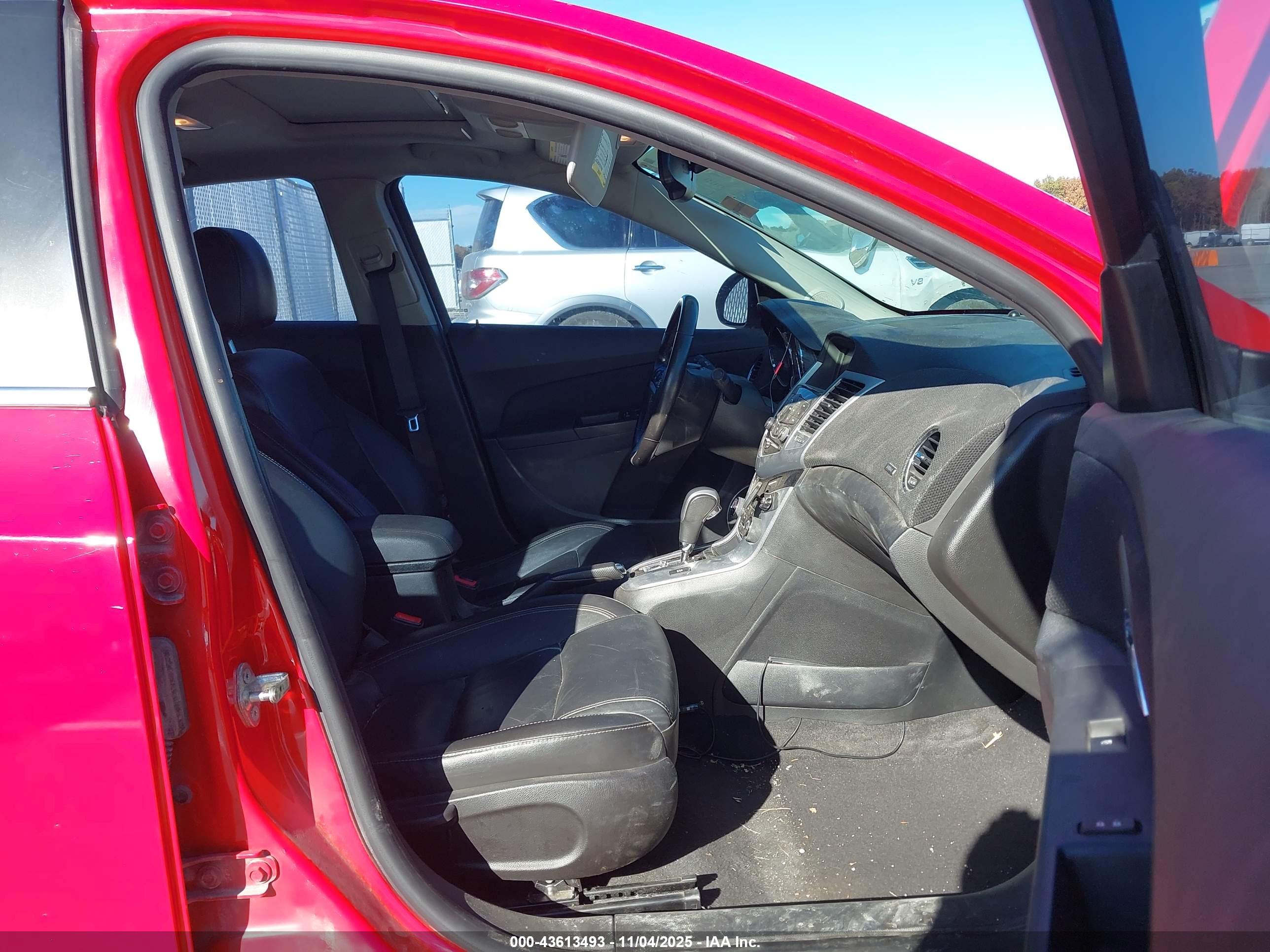 CHEVROLET CRUZE image 5