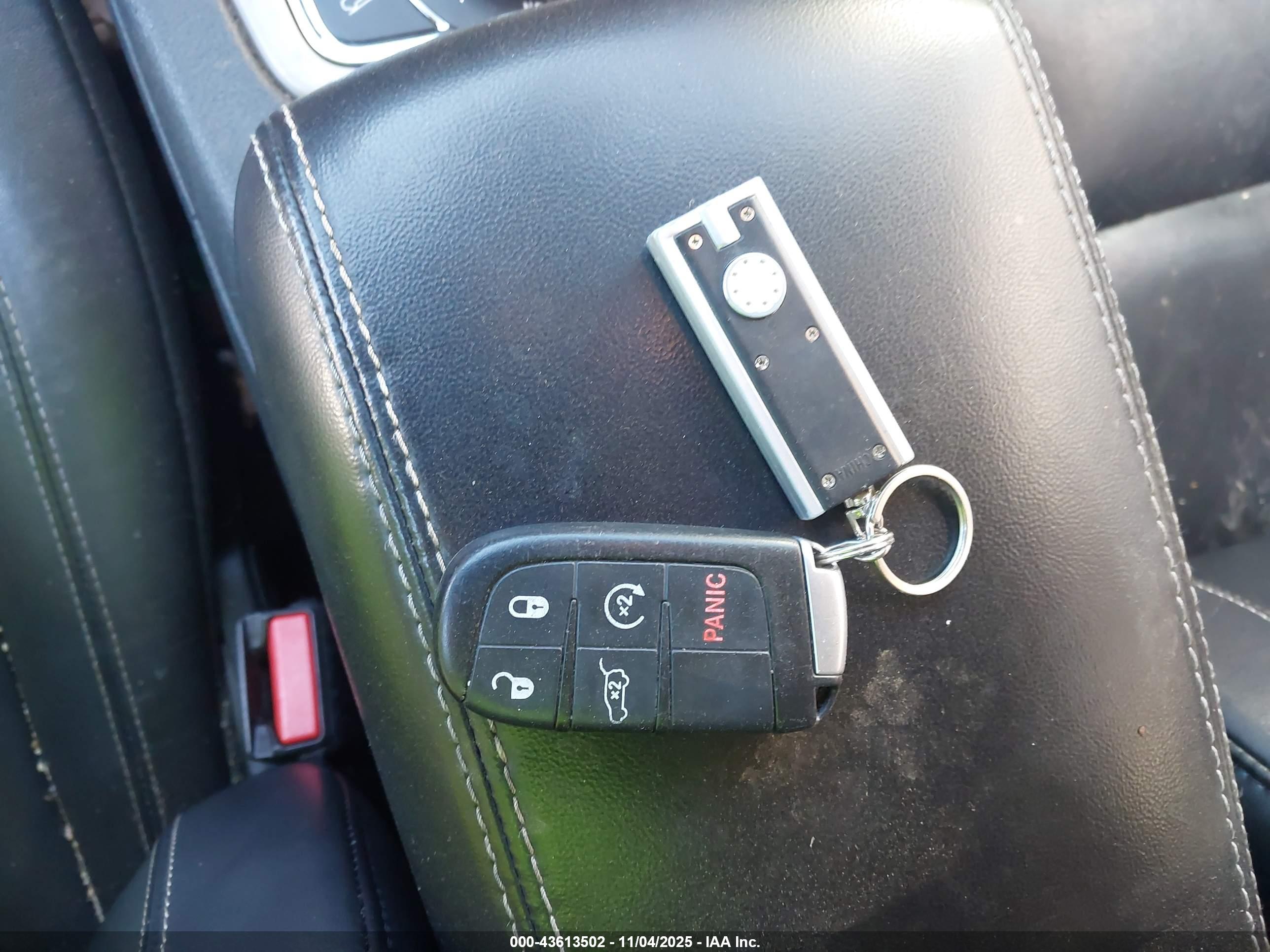 JEEP GRAND image 11