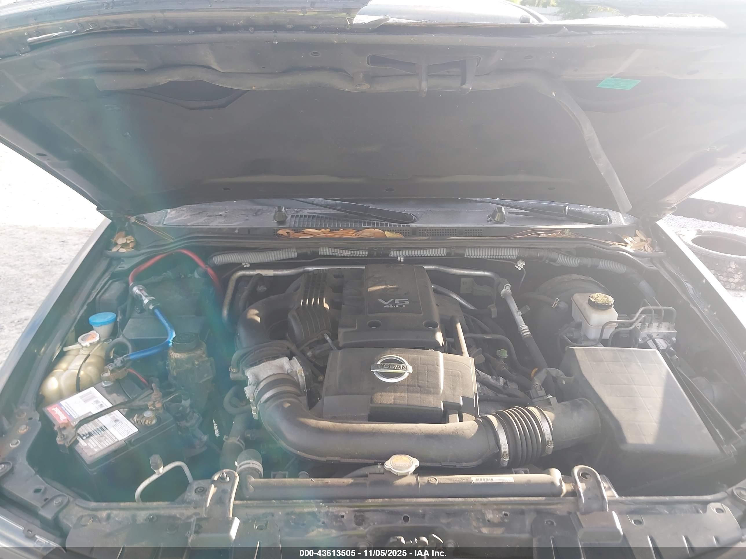 NISSAN FRONTIER image 10