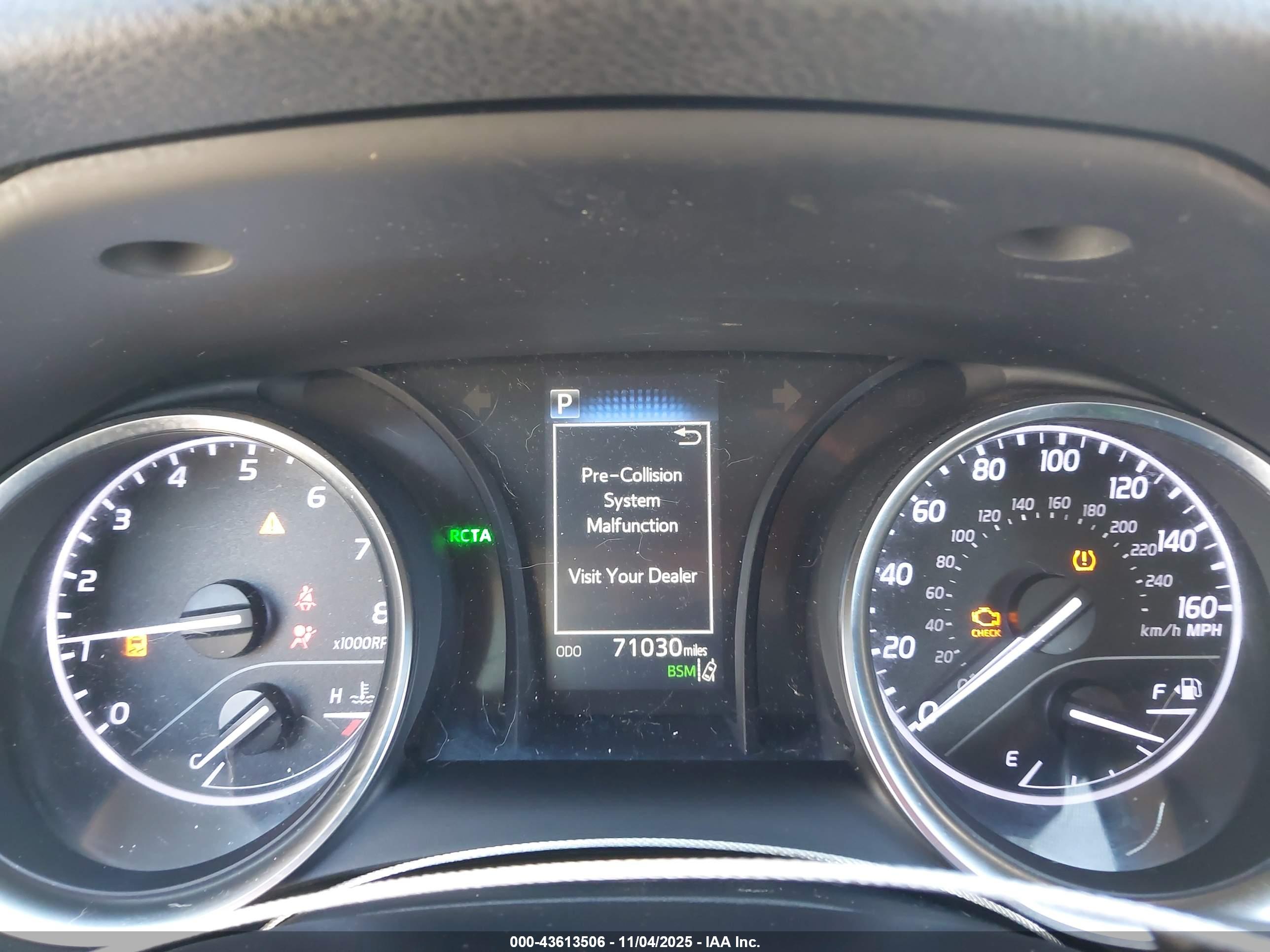 TOYOTA CAMRY image 7