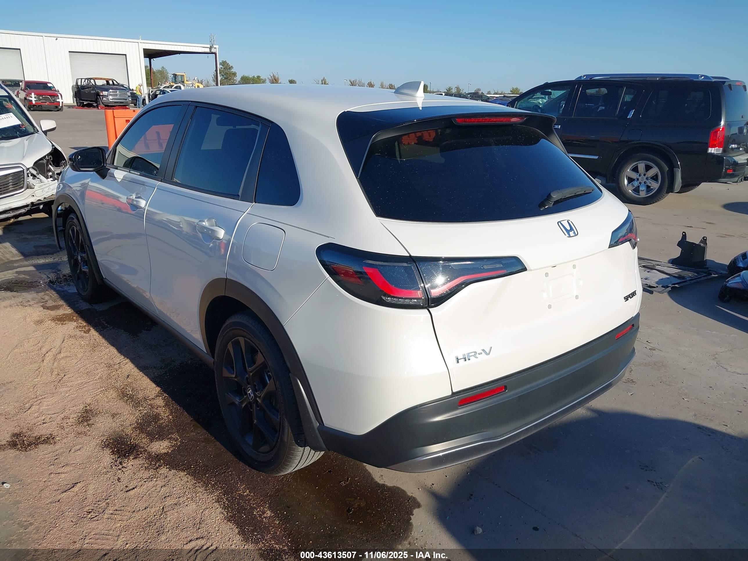 HONDA HR-V image 3
