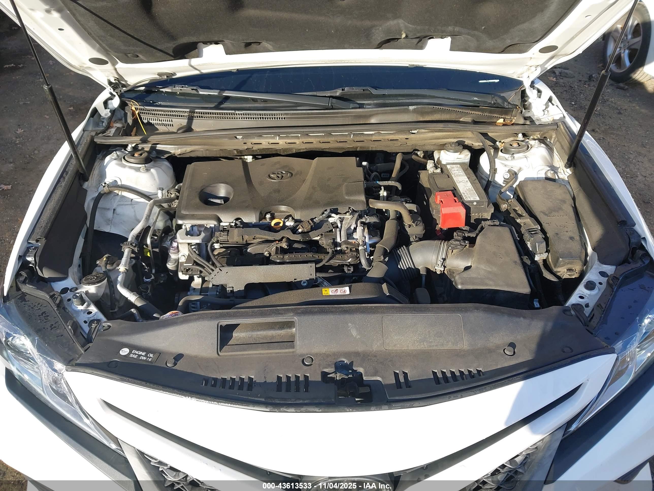 TOYOTA CAMRY image 10