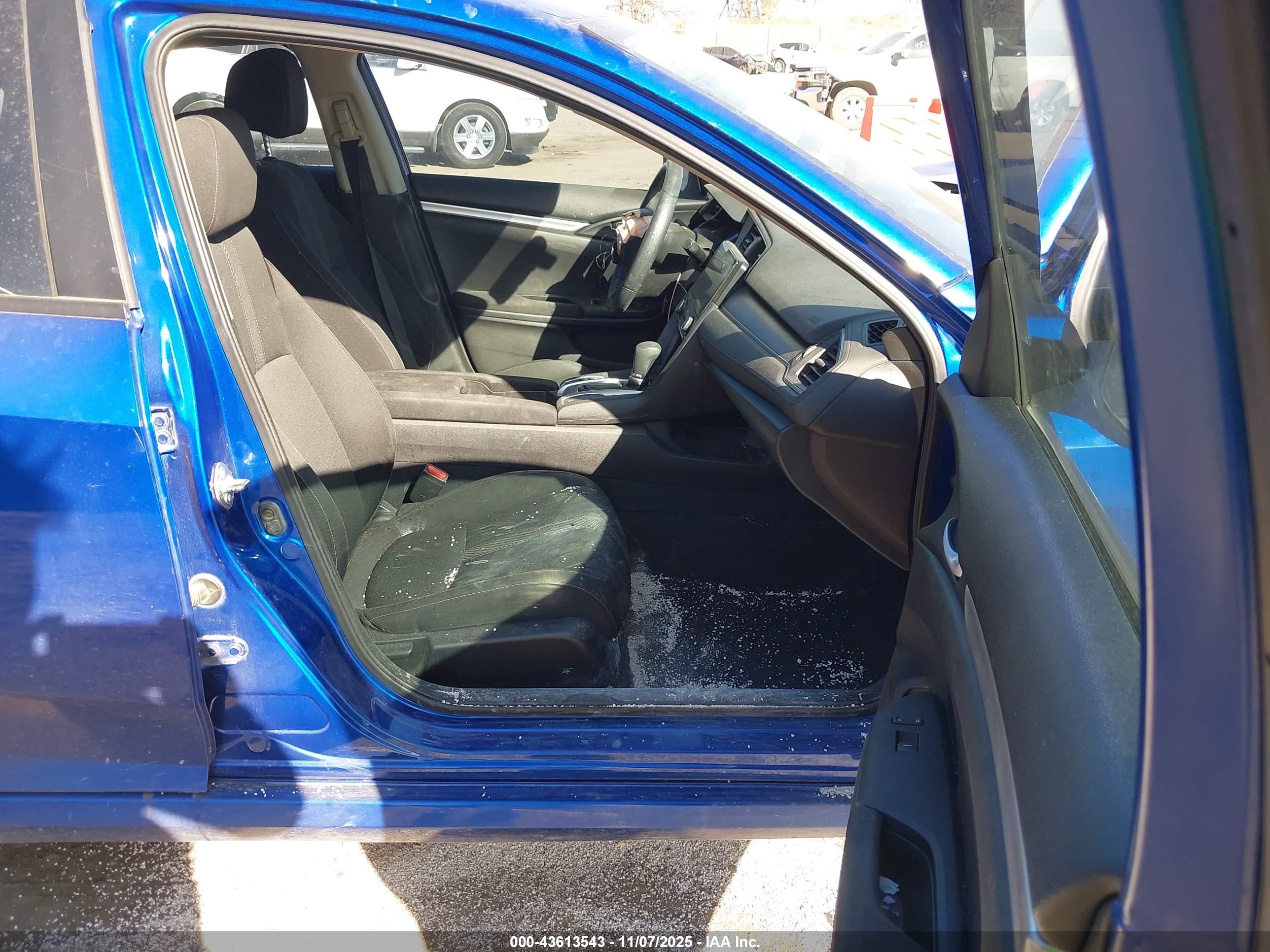 HONDA CIVIC image 5