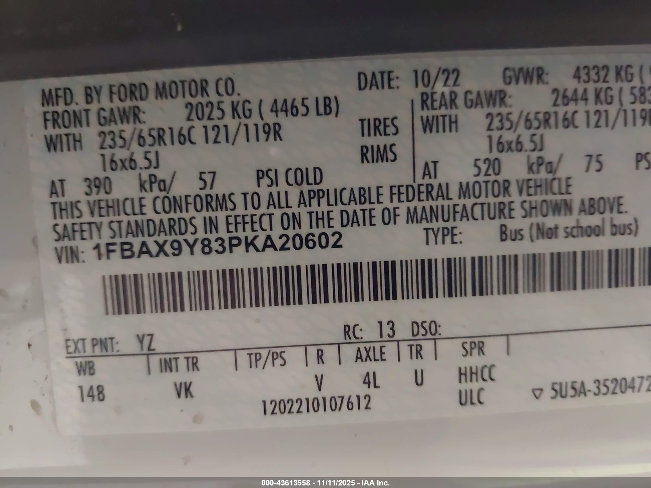 FORD TRANSIT-350 image 9