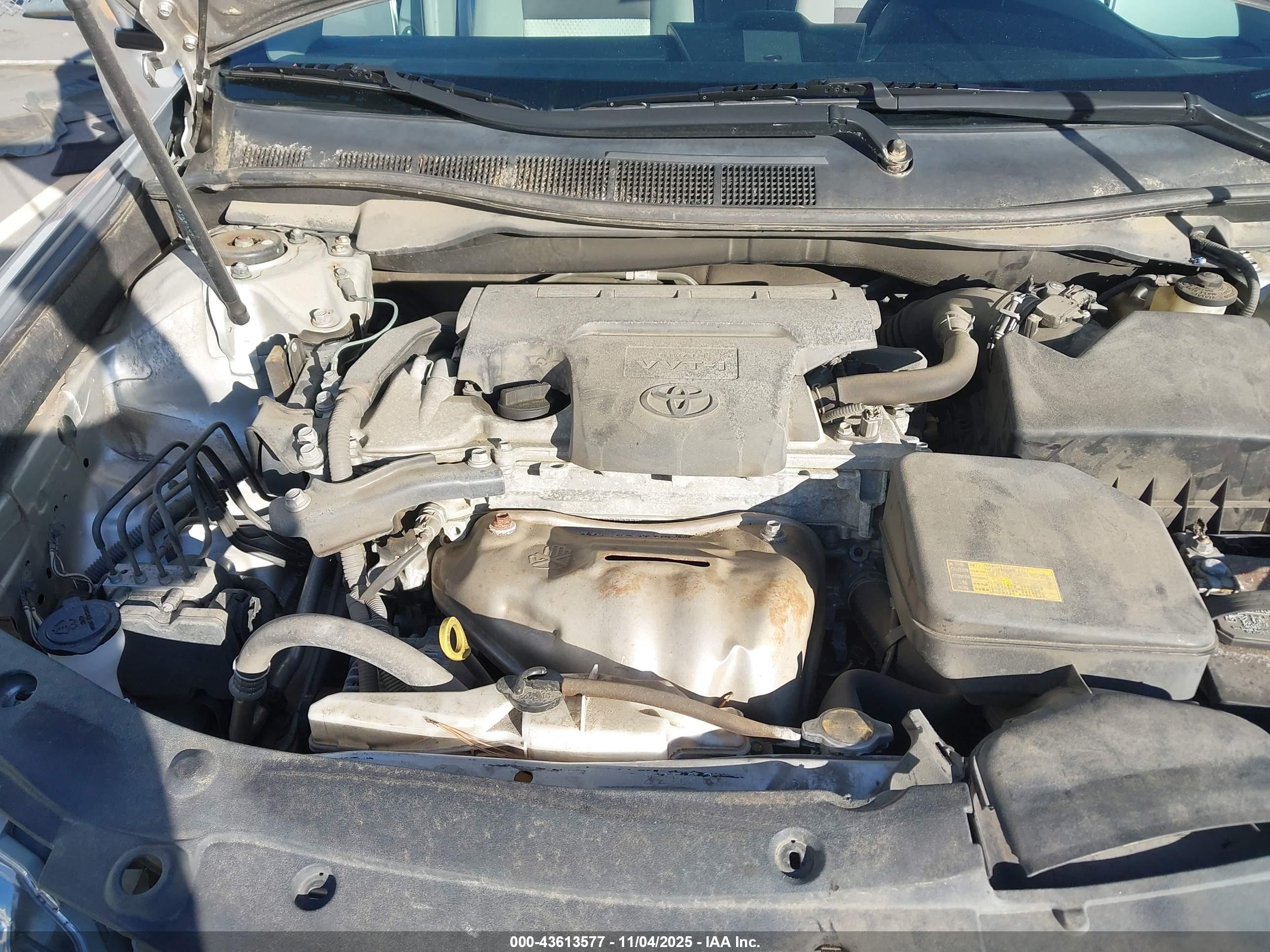 TOYOTA CAMRY image 10