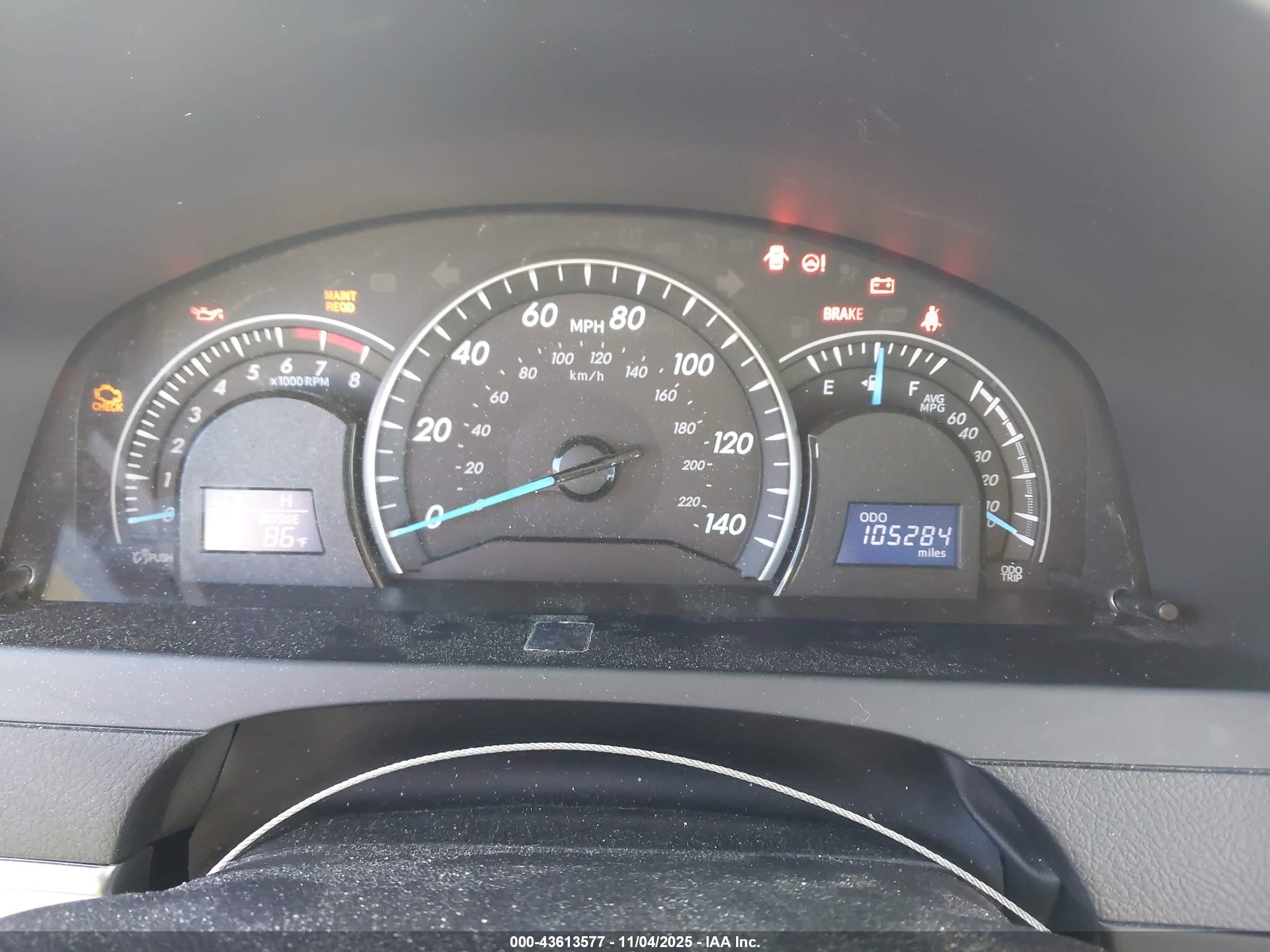 TOYOTA CAMRY image 7