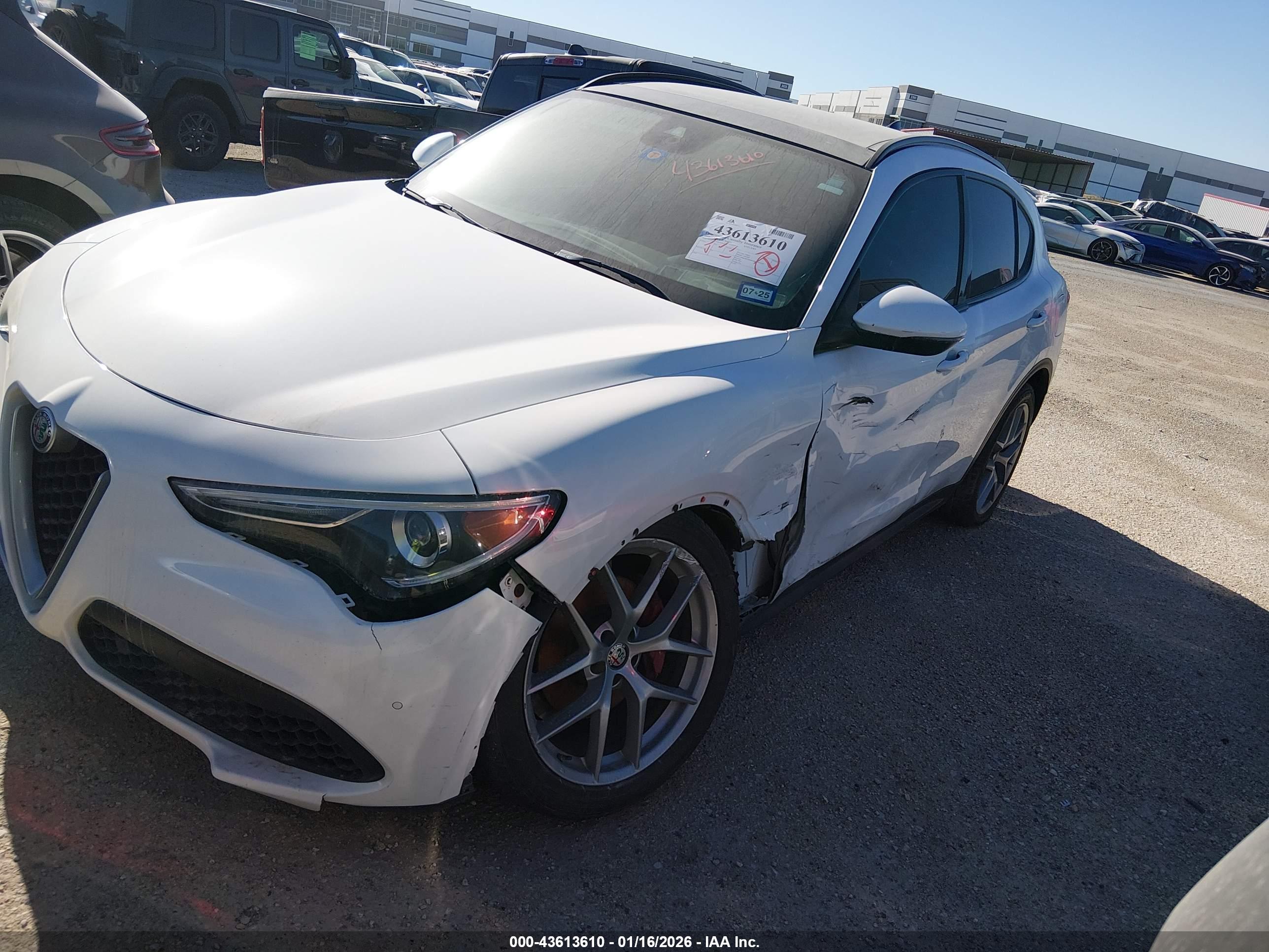 ALFA ROMEO image 2