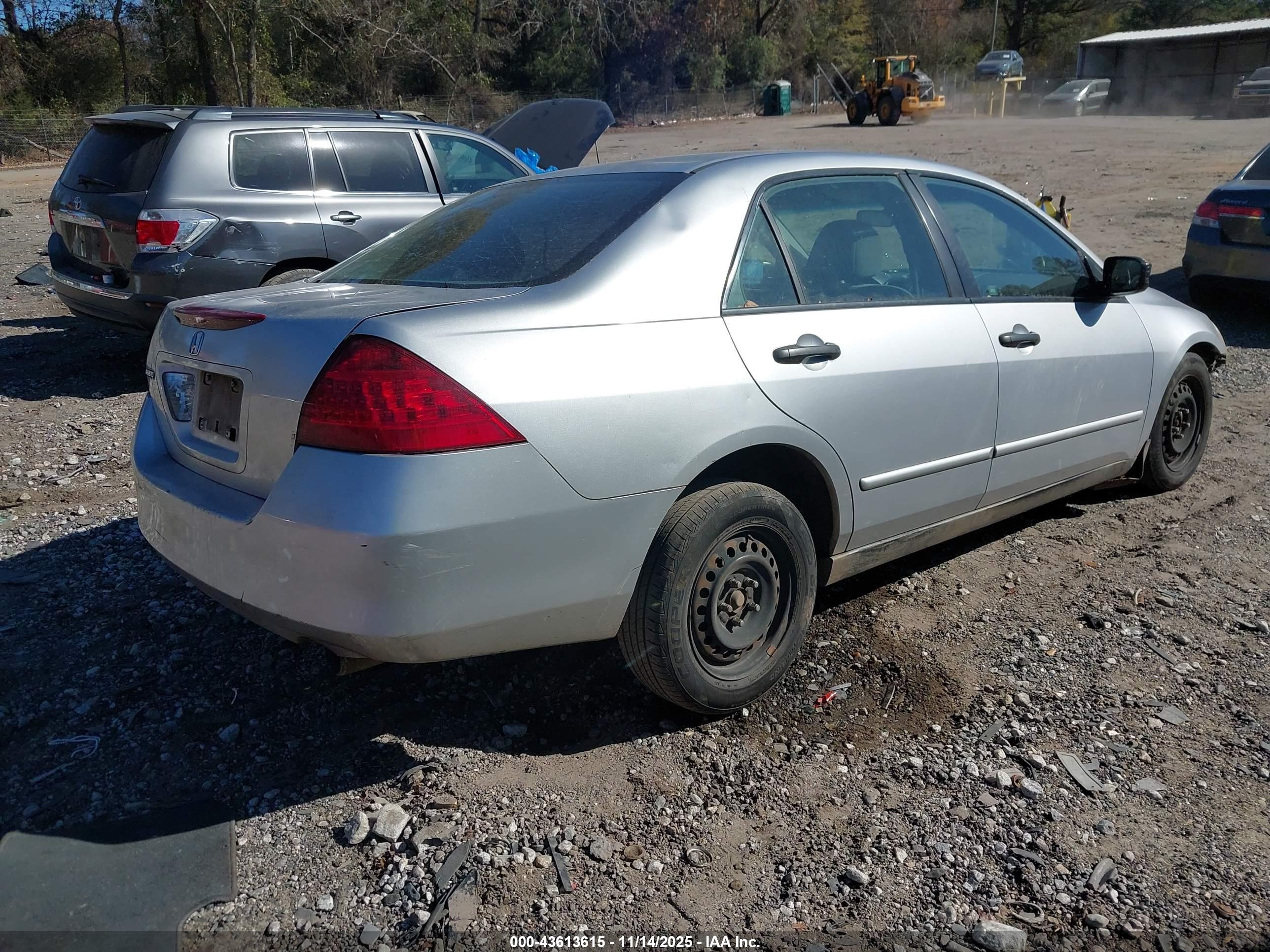 HONDA ACCORD image 4