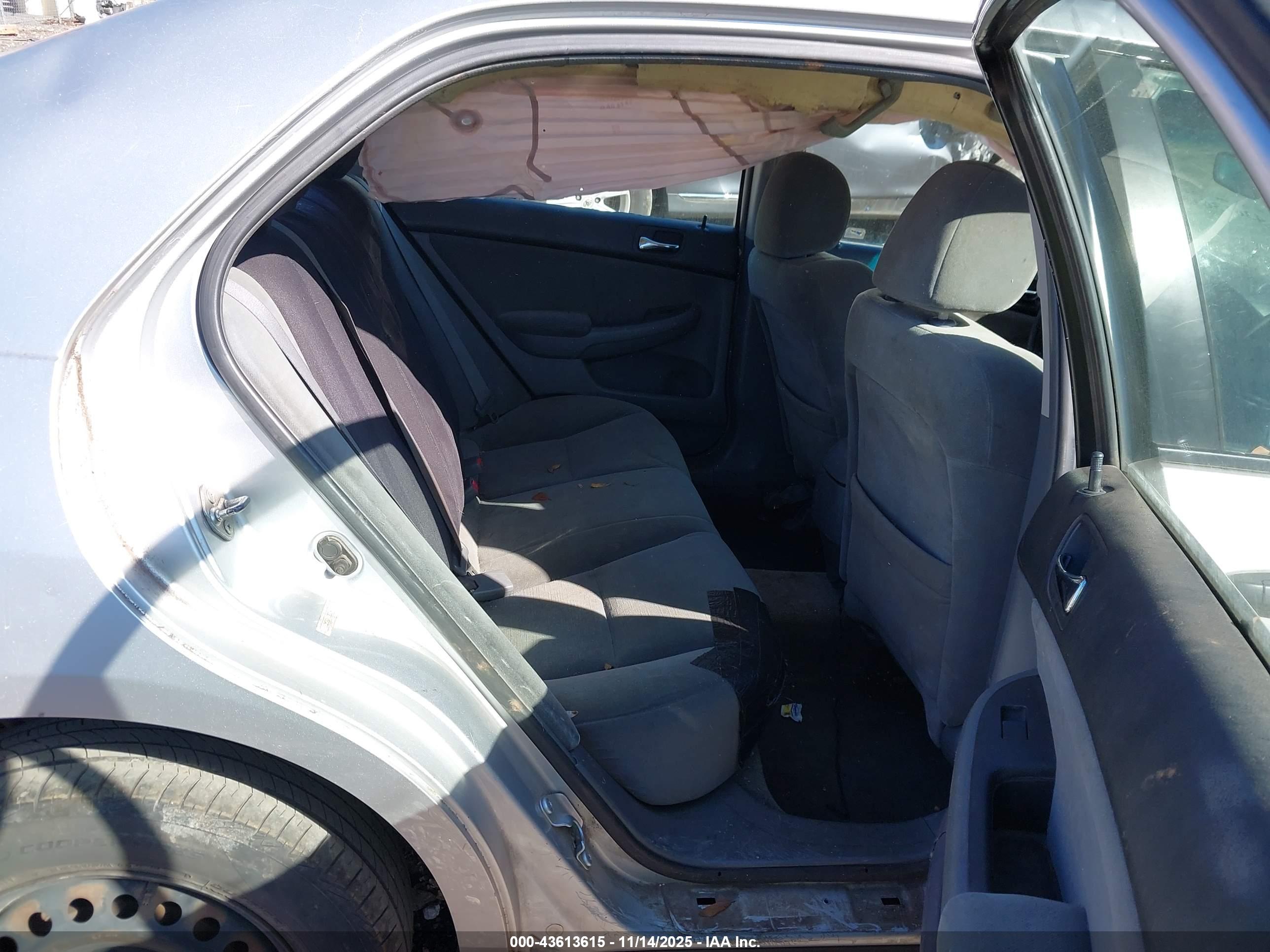HONDA ACCORD image 8