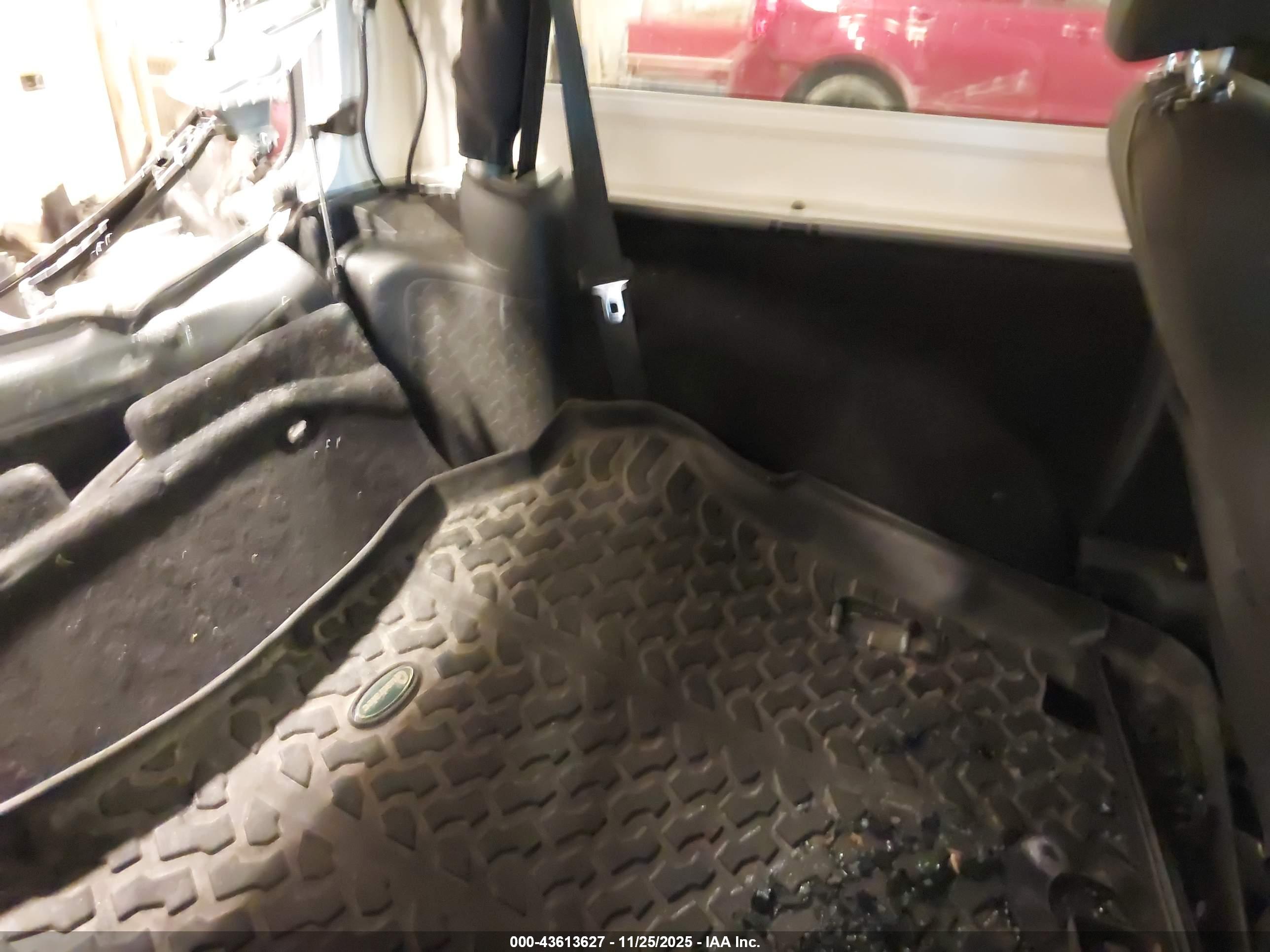 JEEP WRANGLER image 8