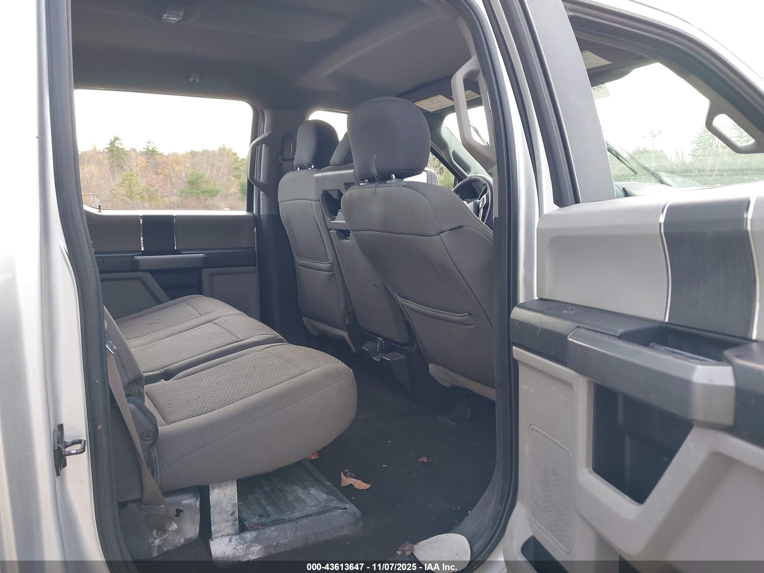 FORD F-250 image 8