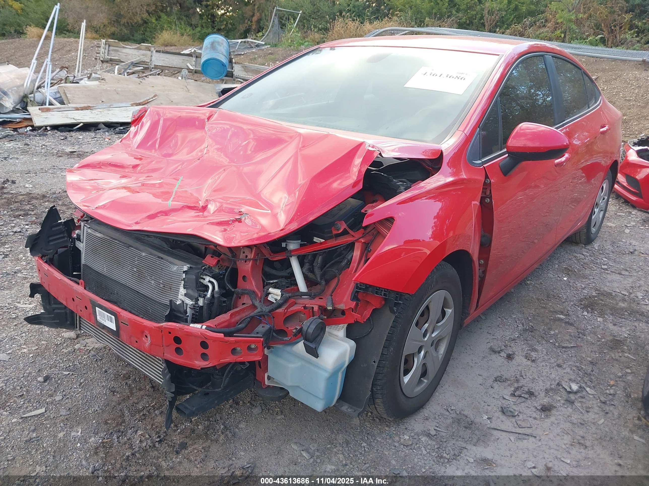 CHEVROLET CRUZE image 2