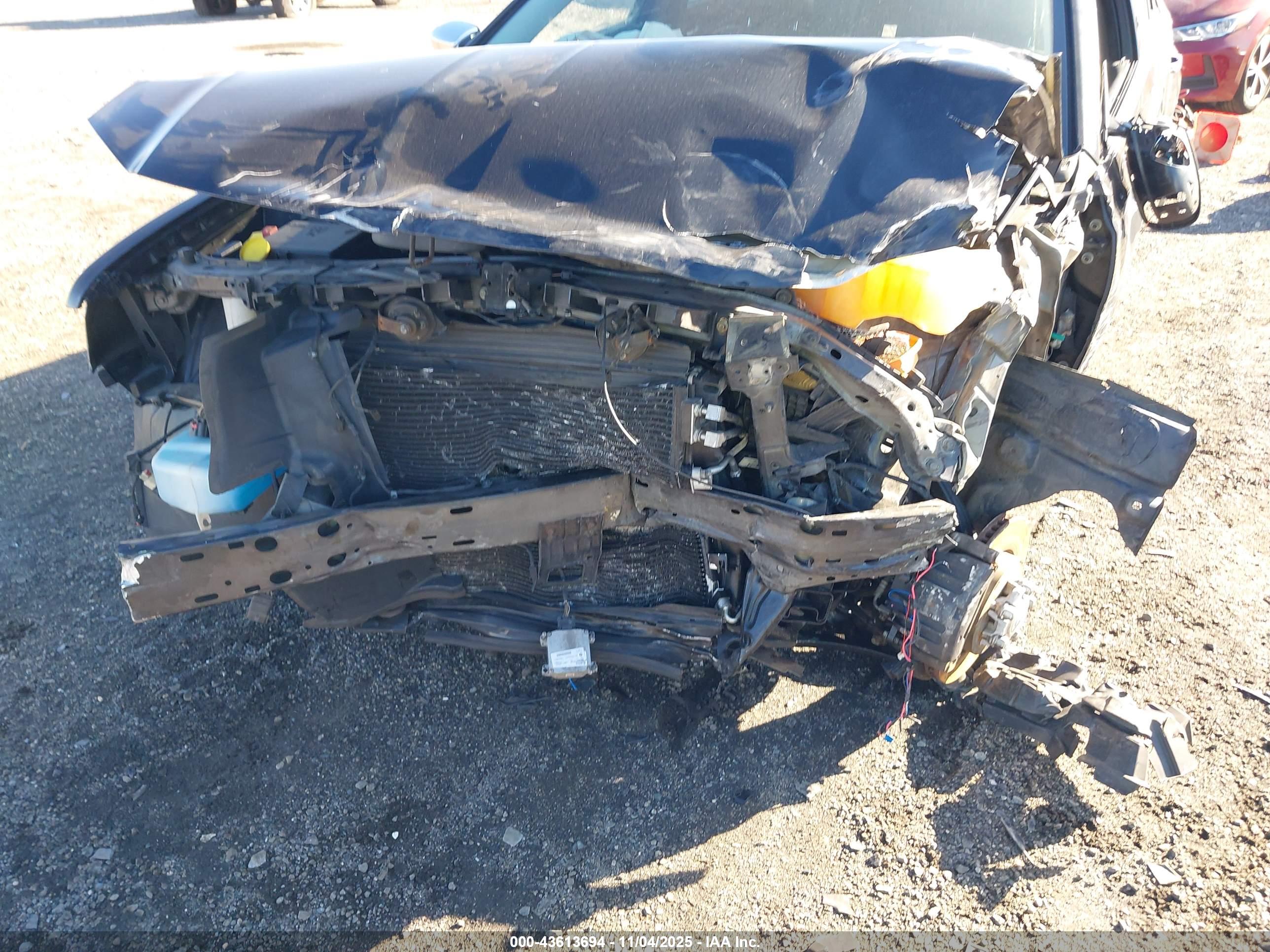 CHRYSLER 300C image 6
