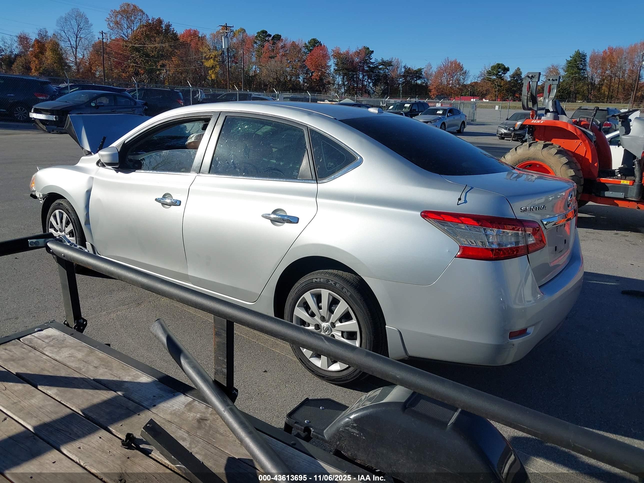 NISSAN SENTRA image 3