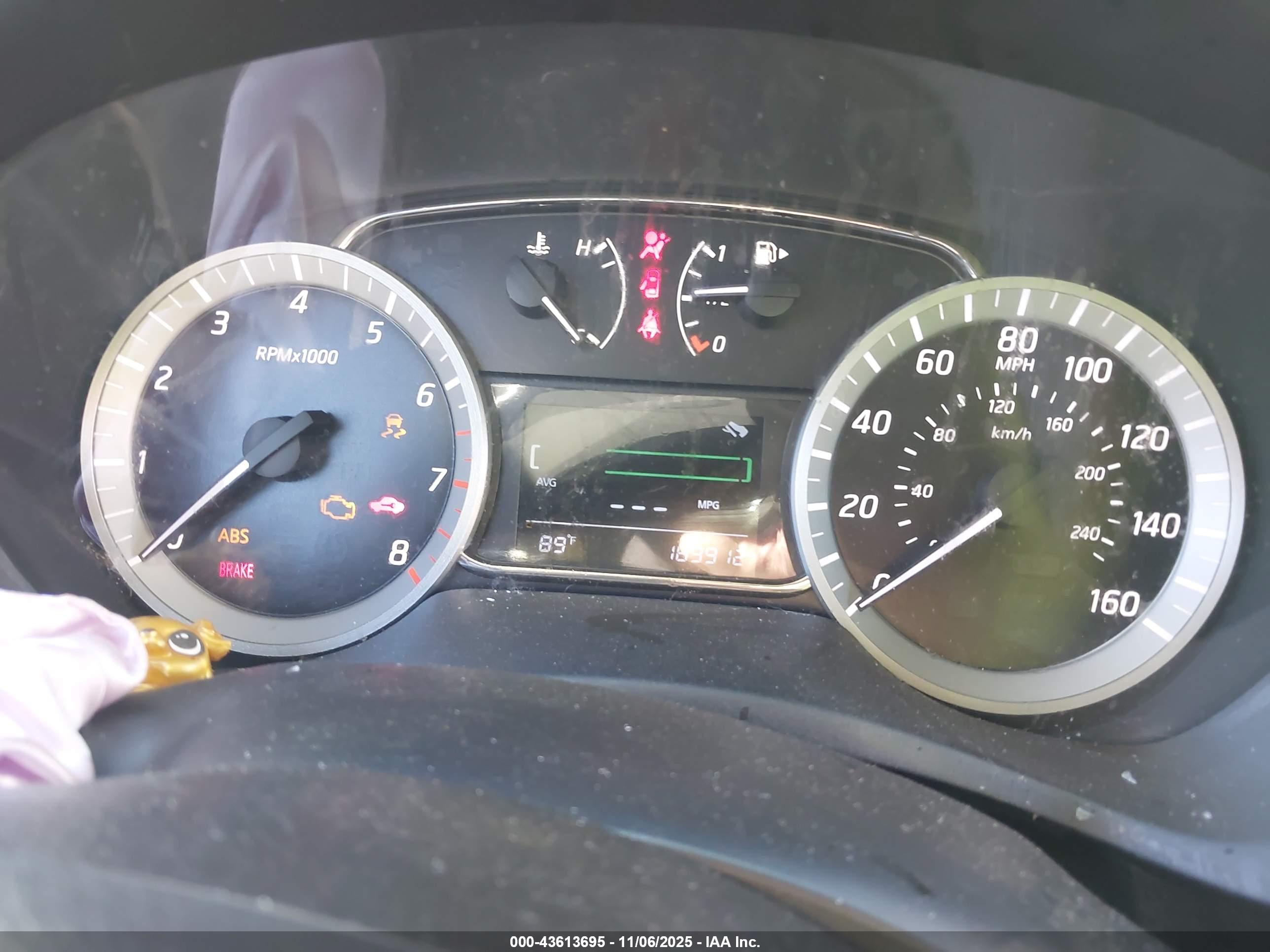 NISSAN SENTRA image 7