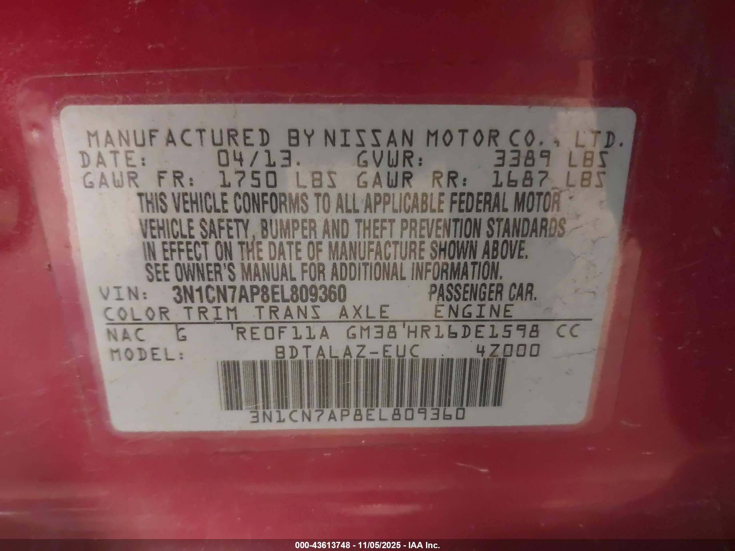 NISSAN VERSA image 9