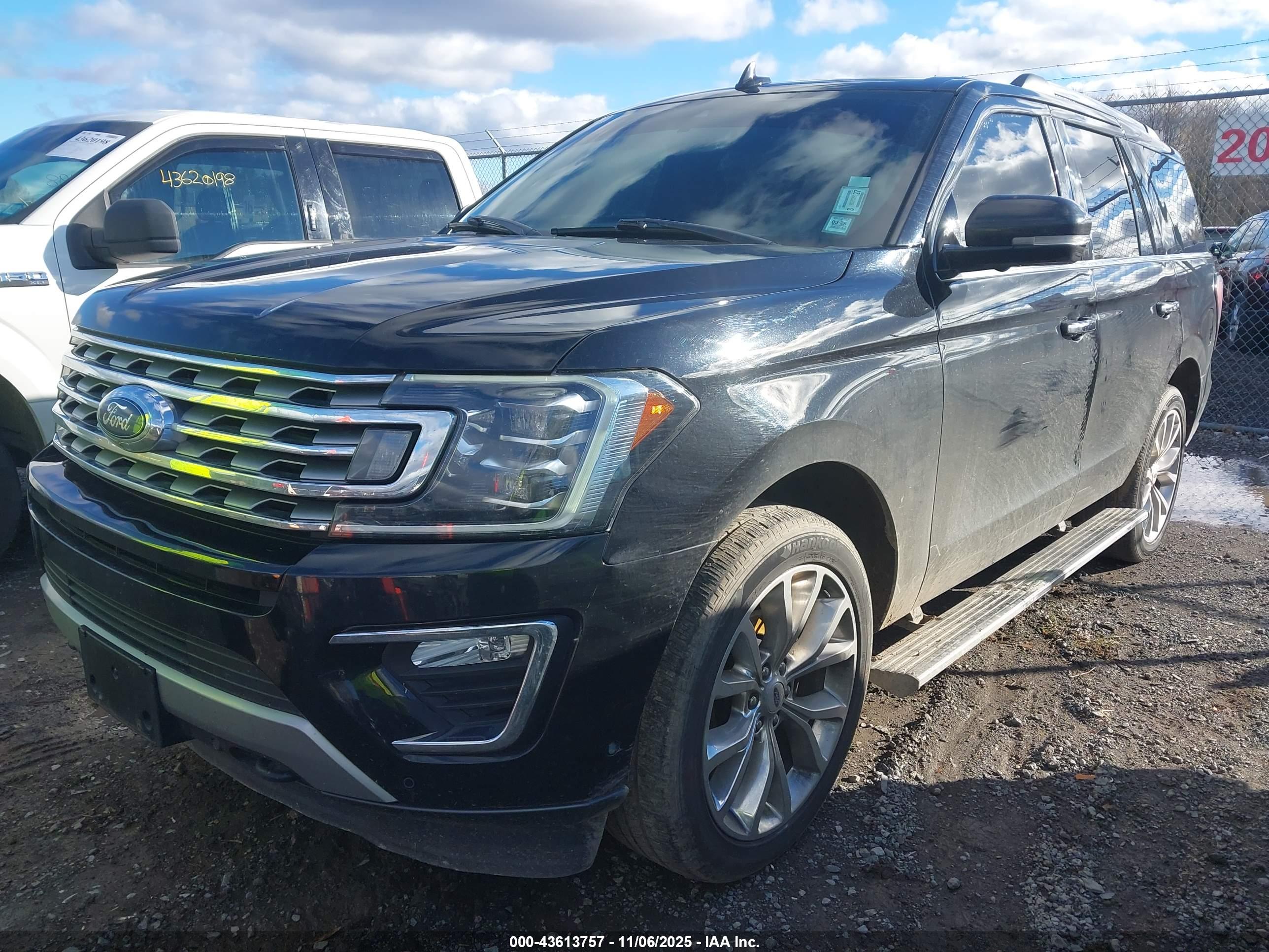 FORD EXPEDITION image 2