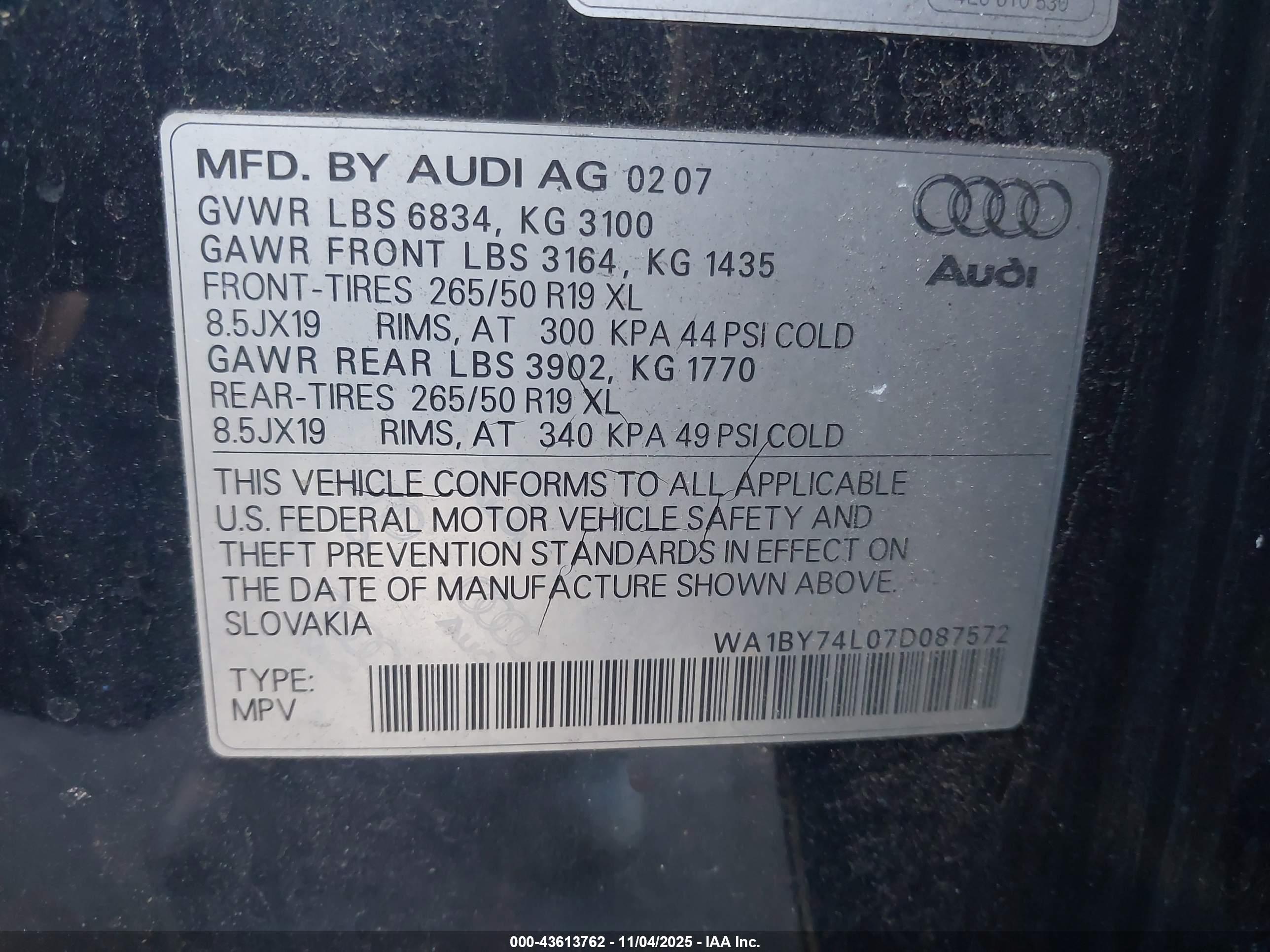 AUDI Q7 image 9