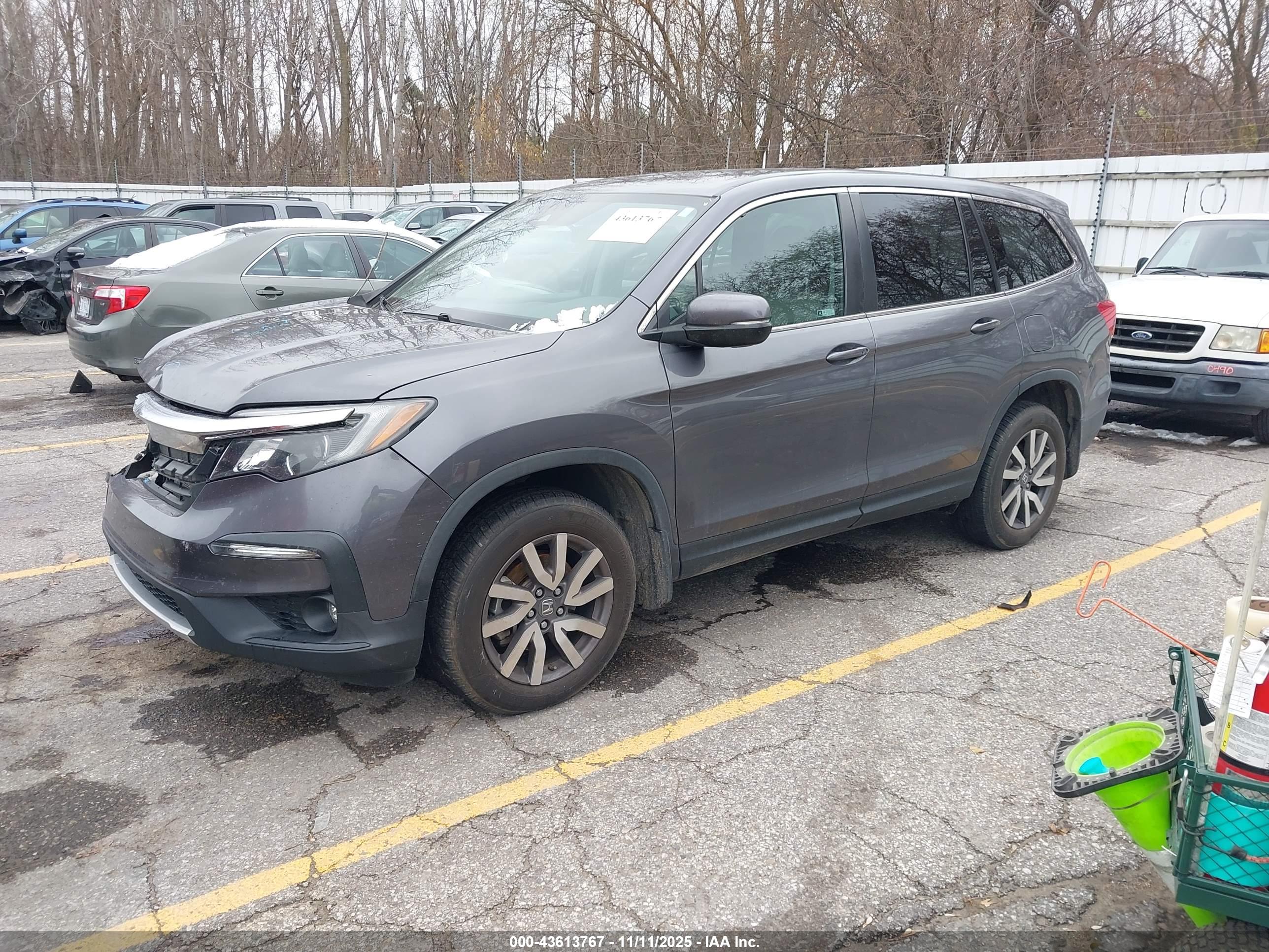 HONDA PILOT image 2