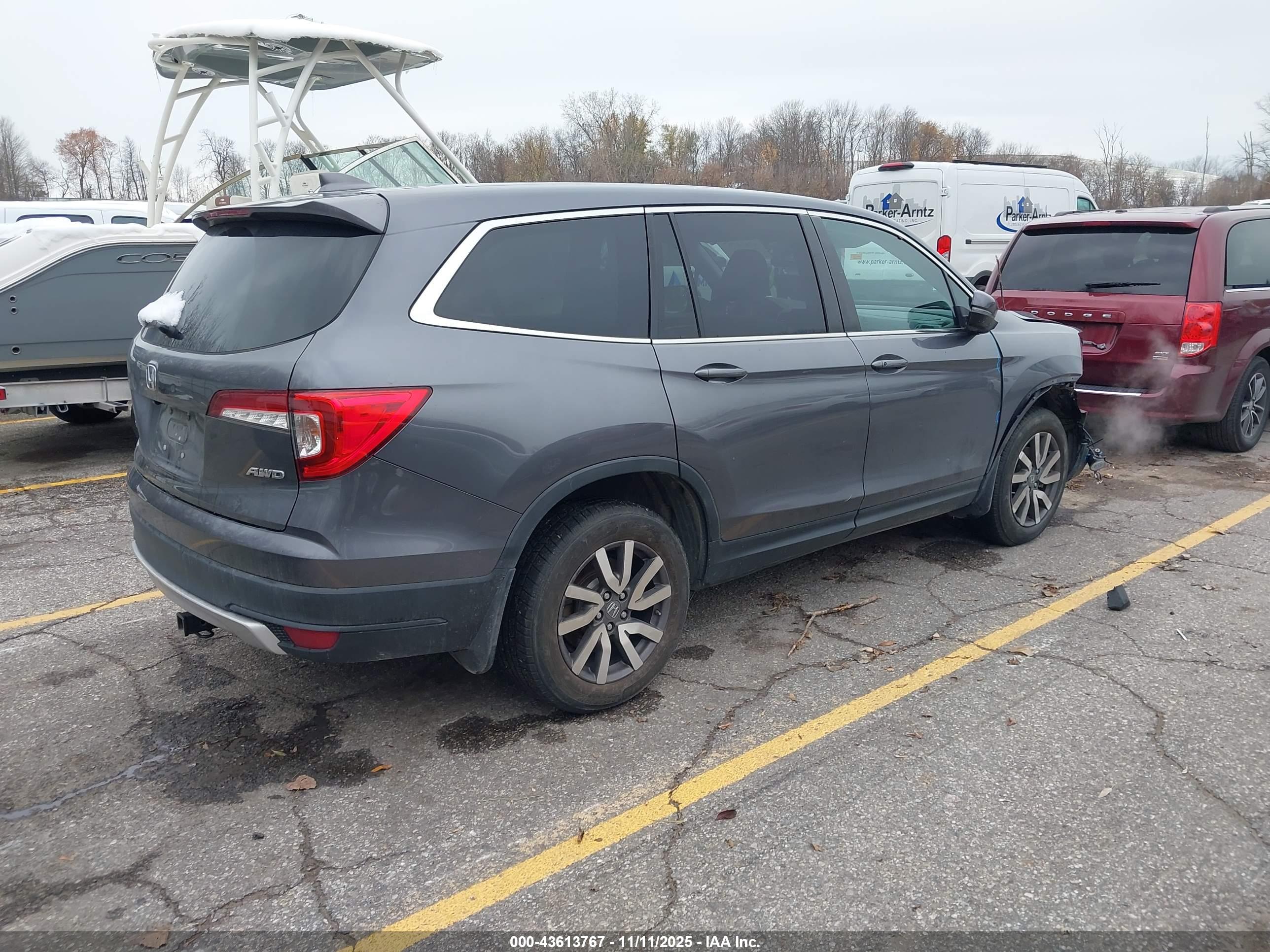 HONDA PILOT image 4