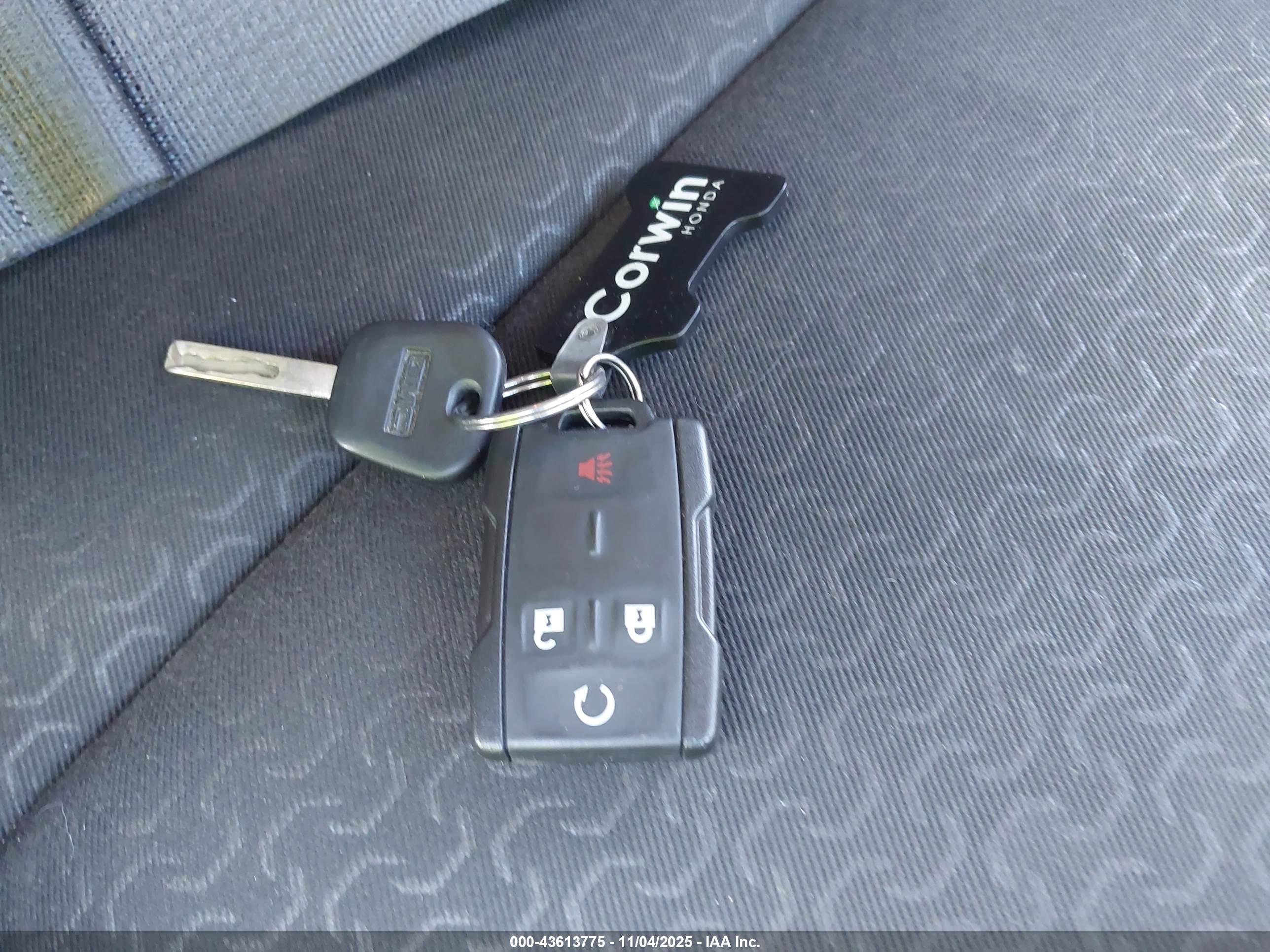 GMC CANYON image 11