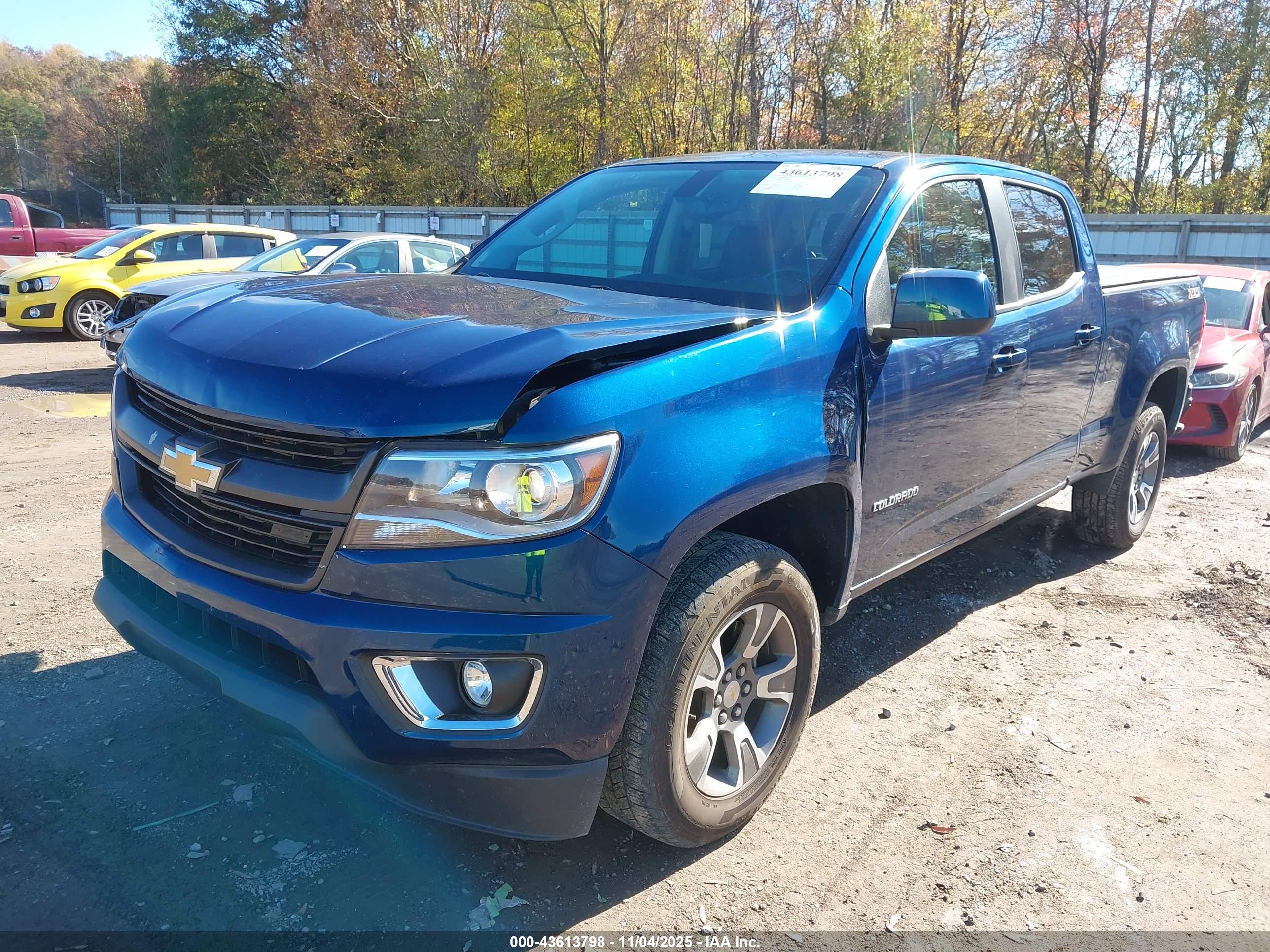 CHEVROLET COLORADO image 2