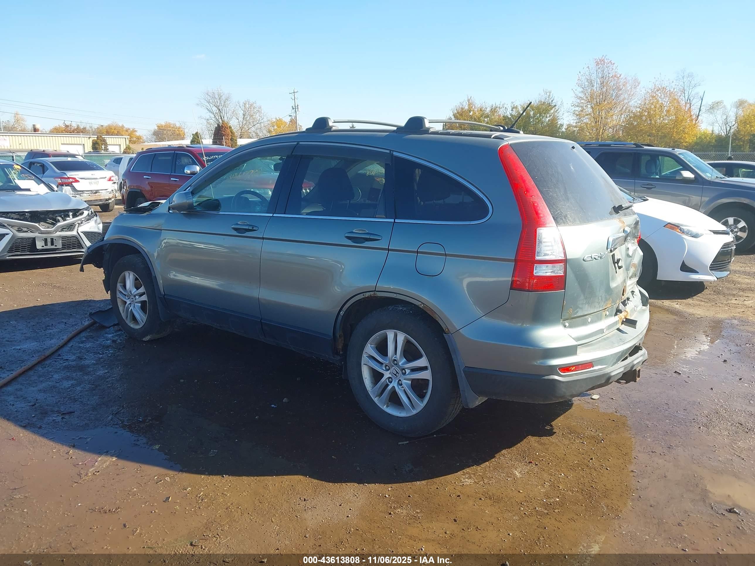 HONDA CR-V image 3