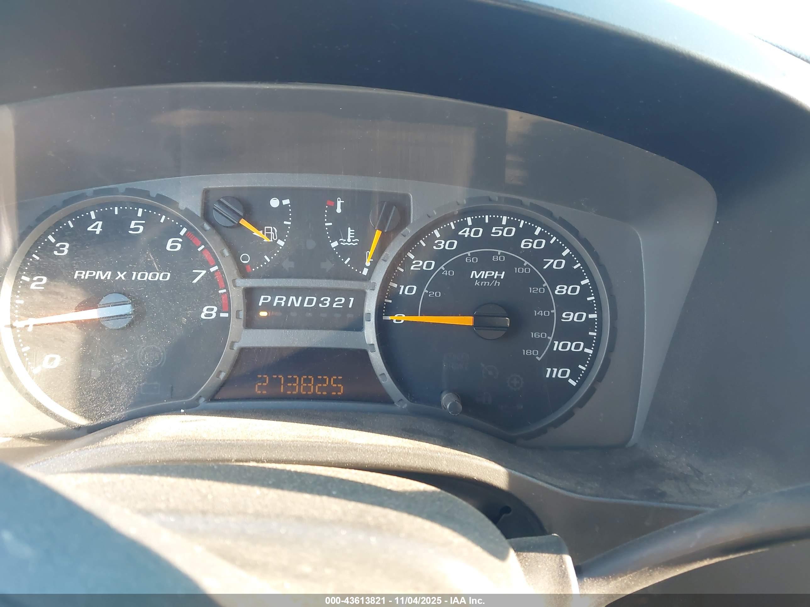 CHEVROLET COLORADO image 7