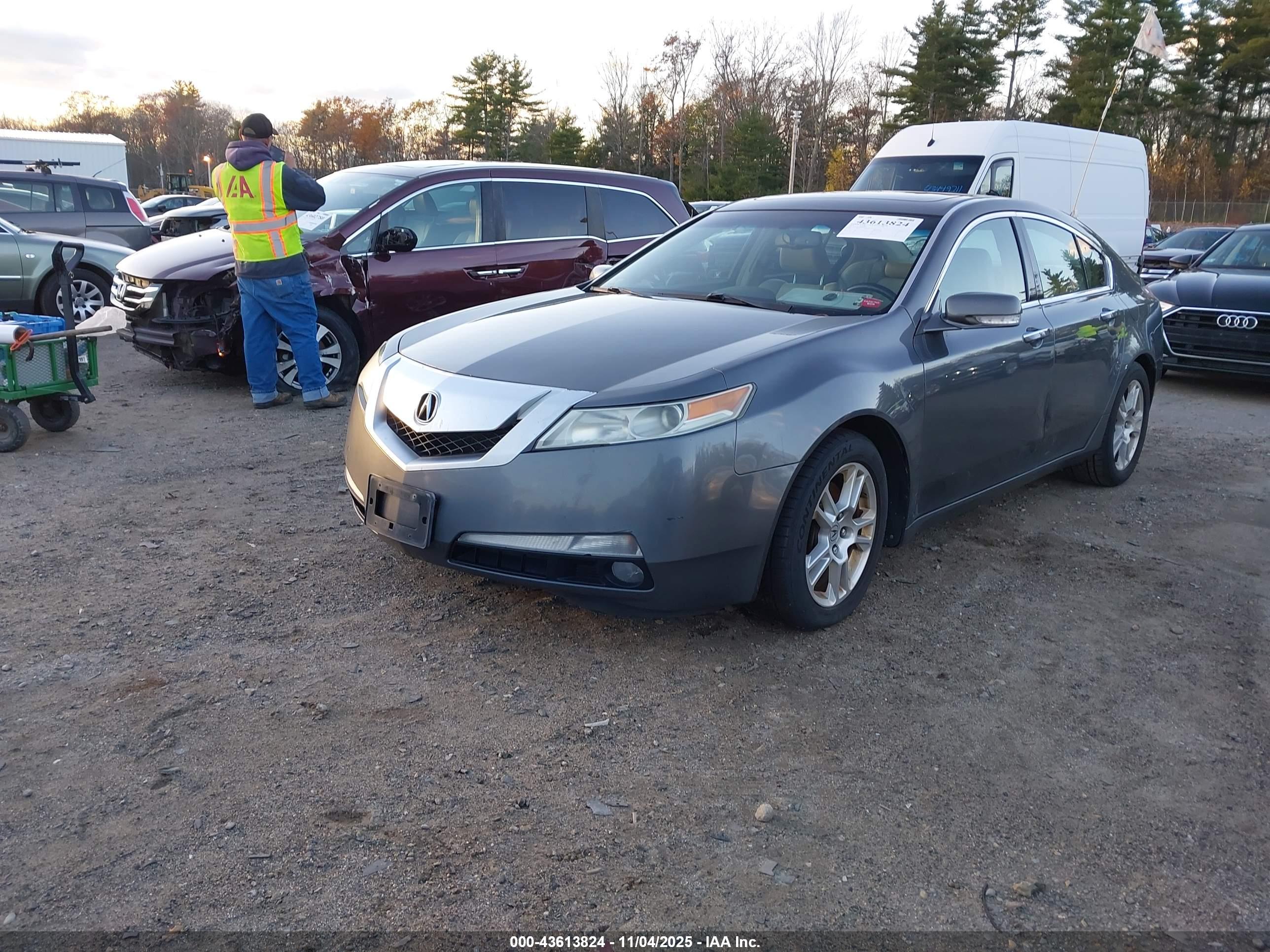 ACURA TL image 2
