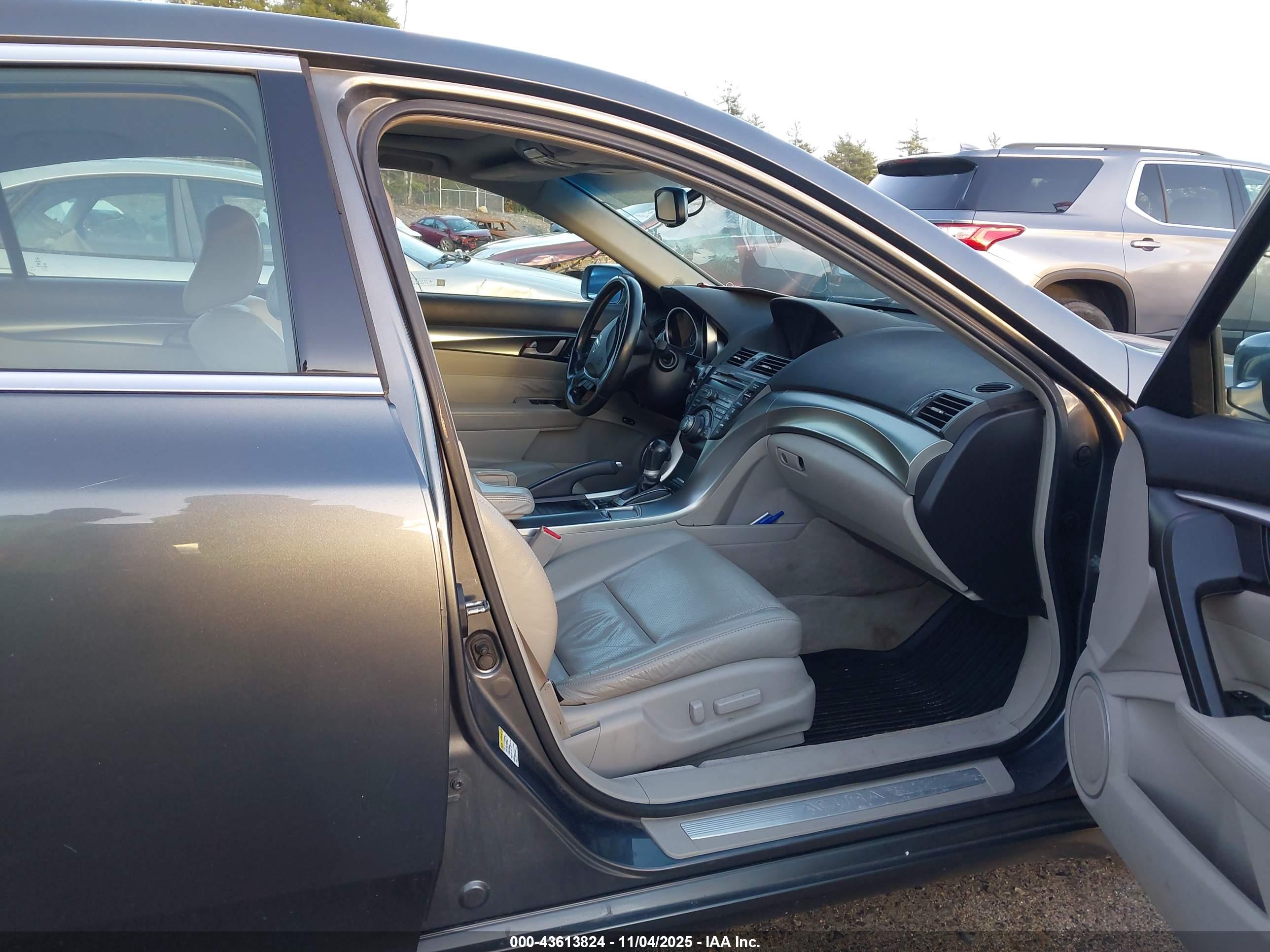 ACURA TL image 5
