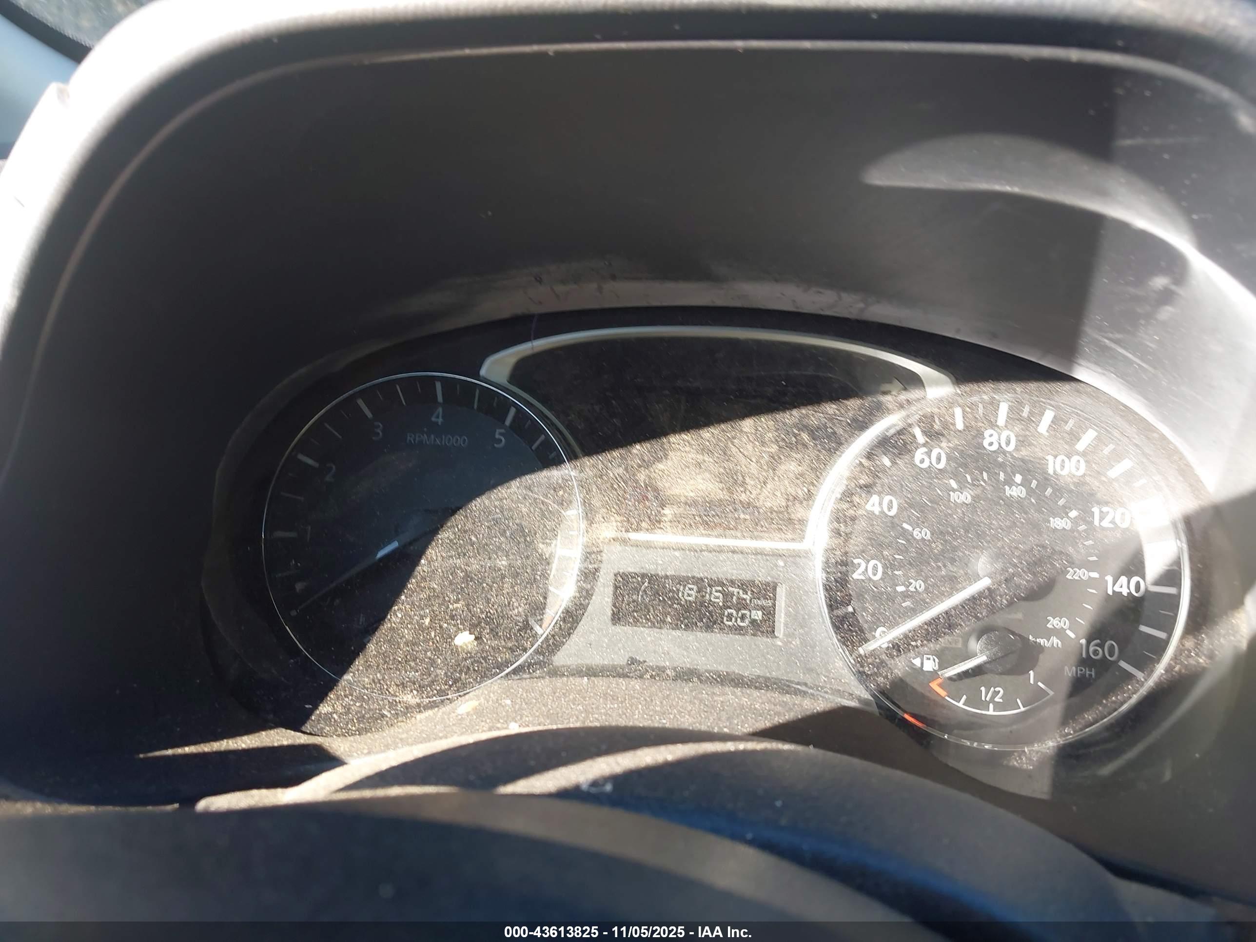 NISSAN PATHFINDER image 7
