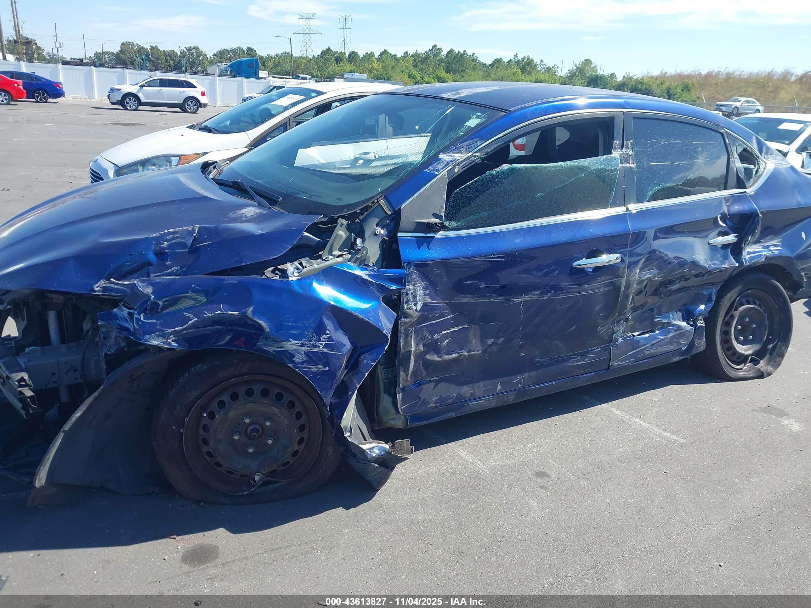 NISSAN SENTRA image 6