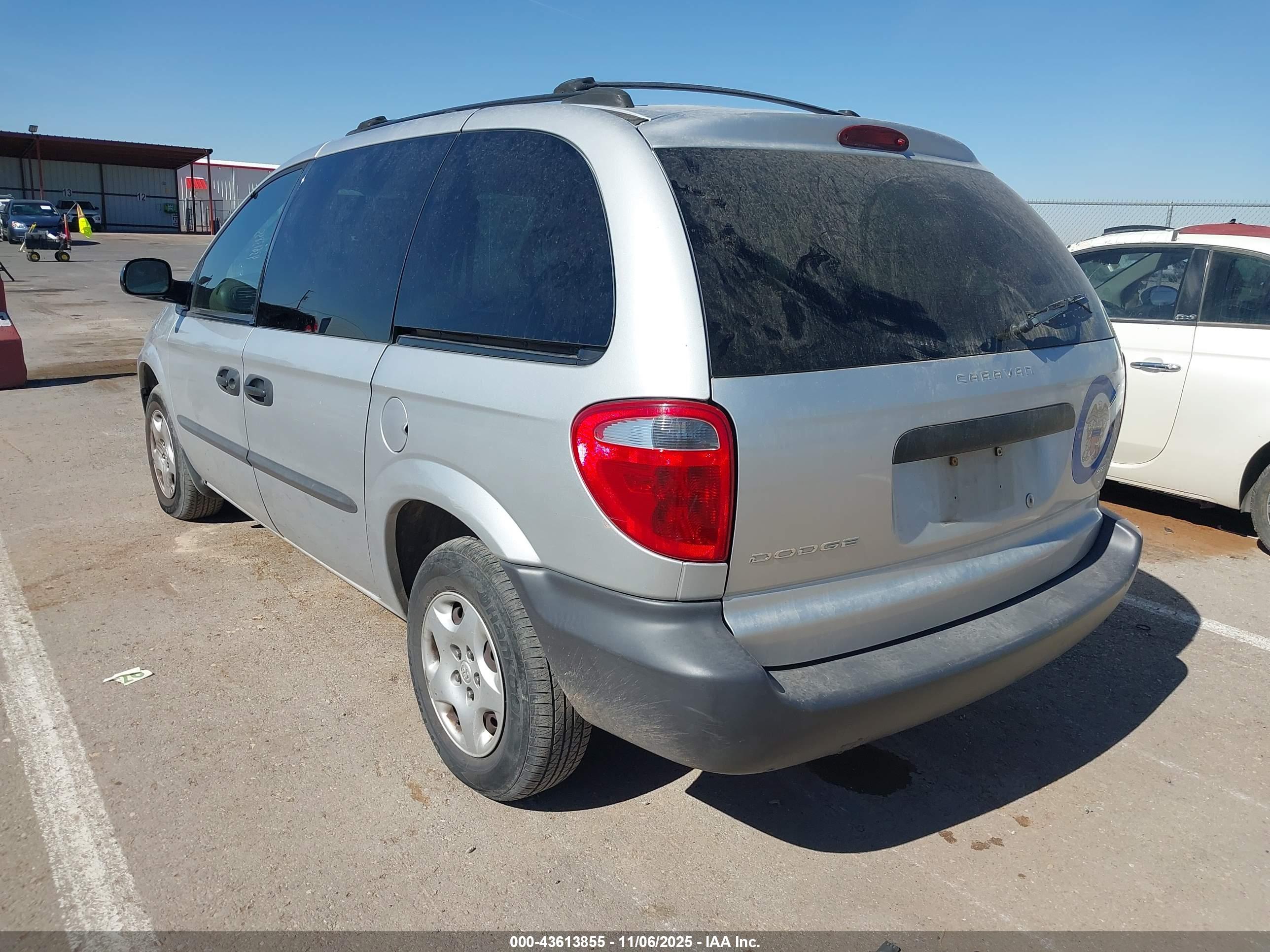 DODGE CARAVAN image 3