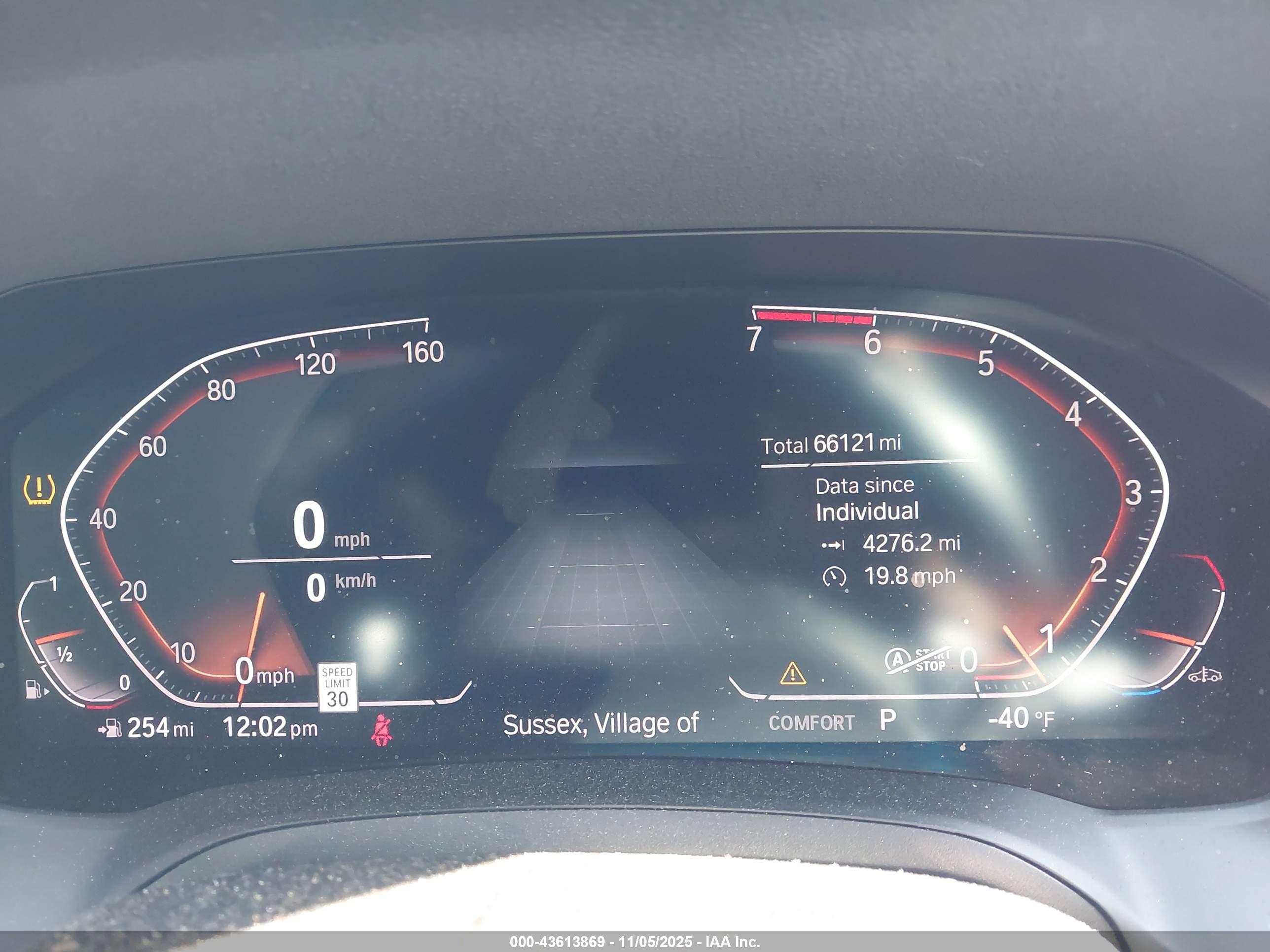 BMW 330I image 7
