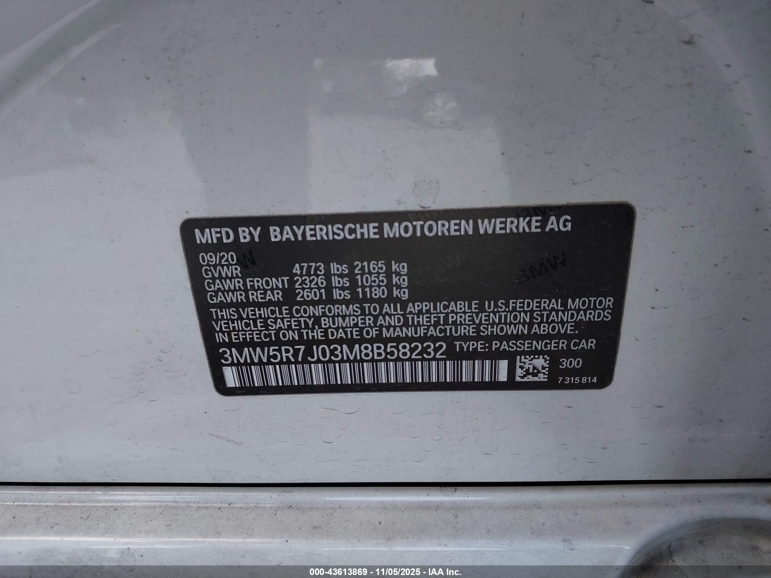 BMW 330I image 9