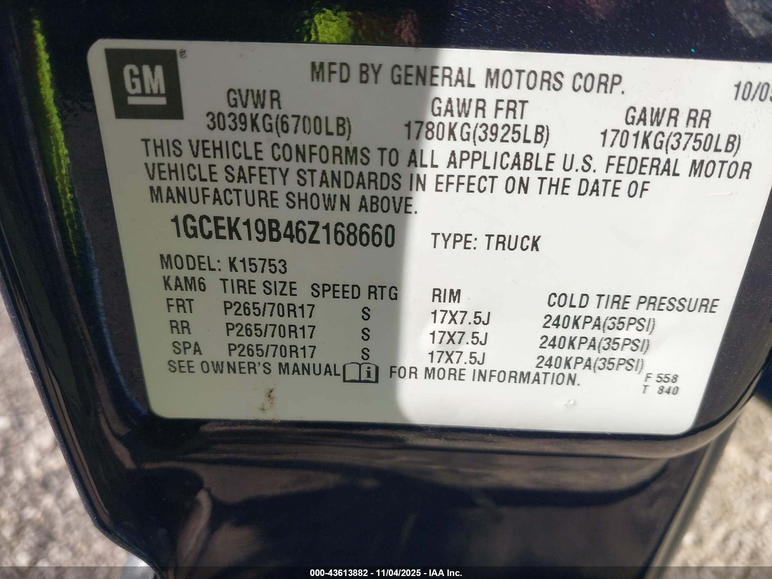 CHEVROLET SILVERADO image 9