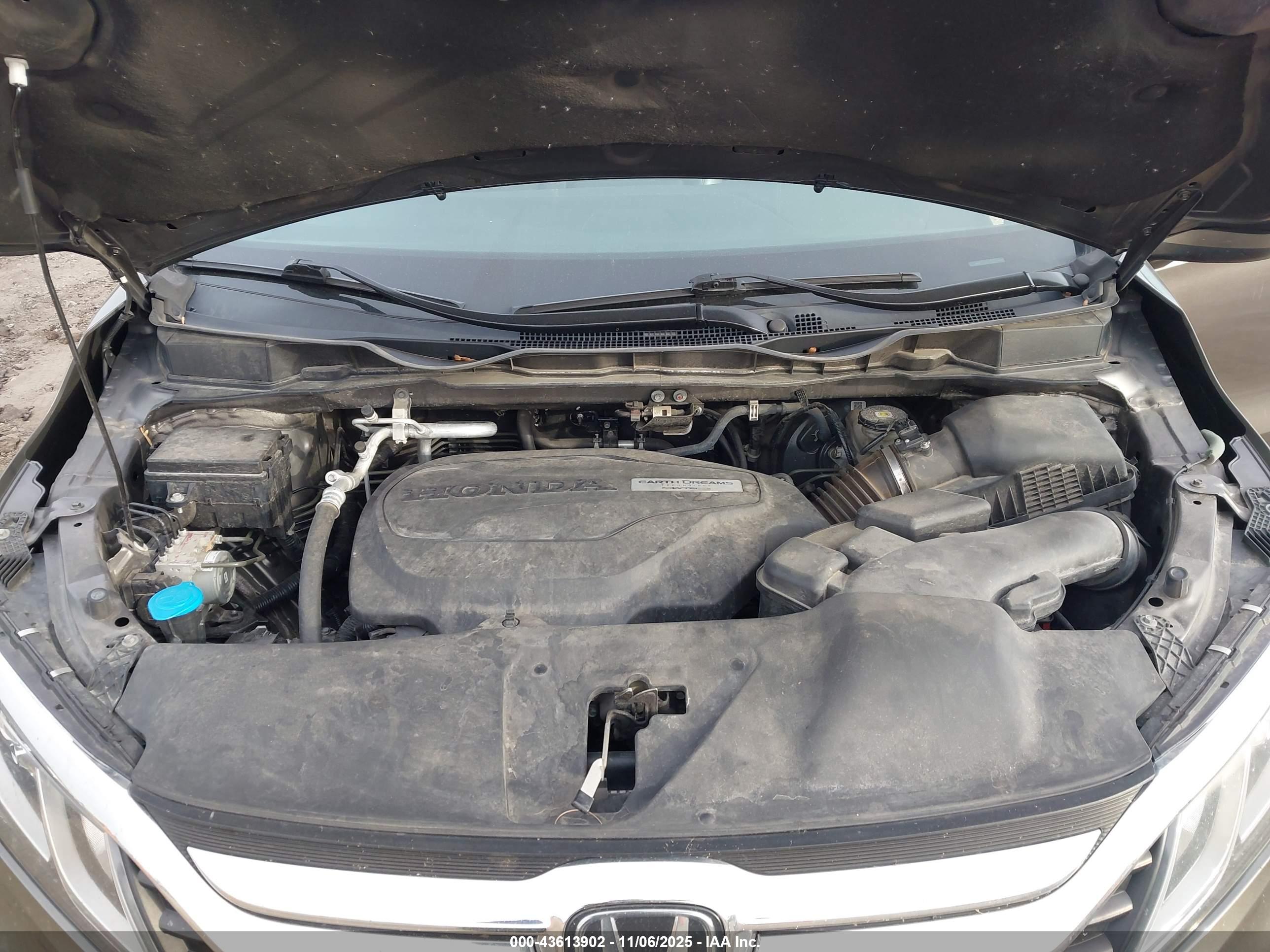 HONDA ODYSSEY image 10
