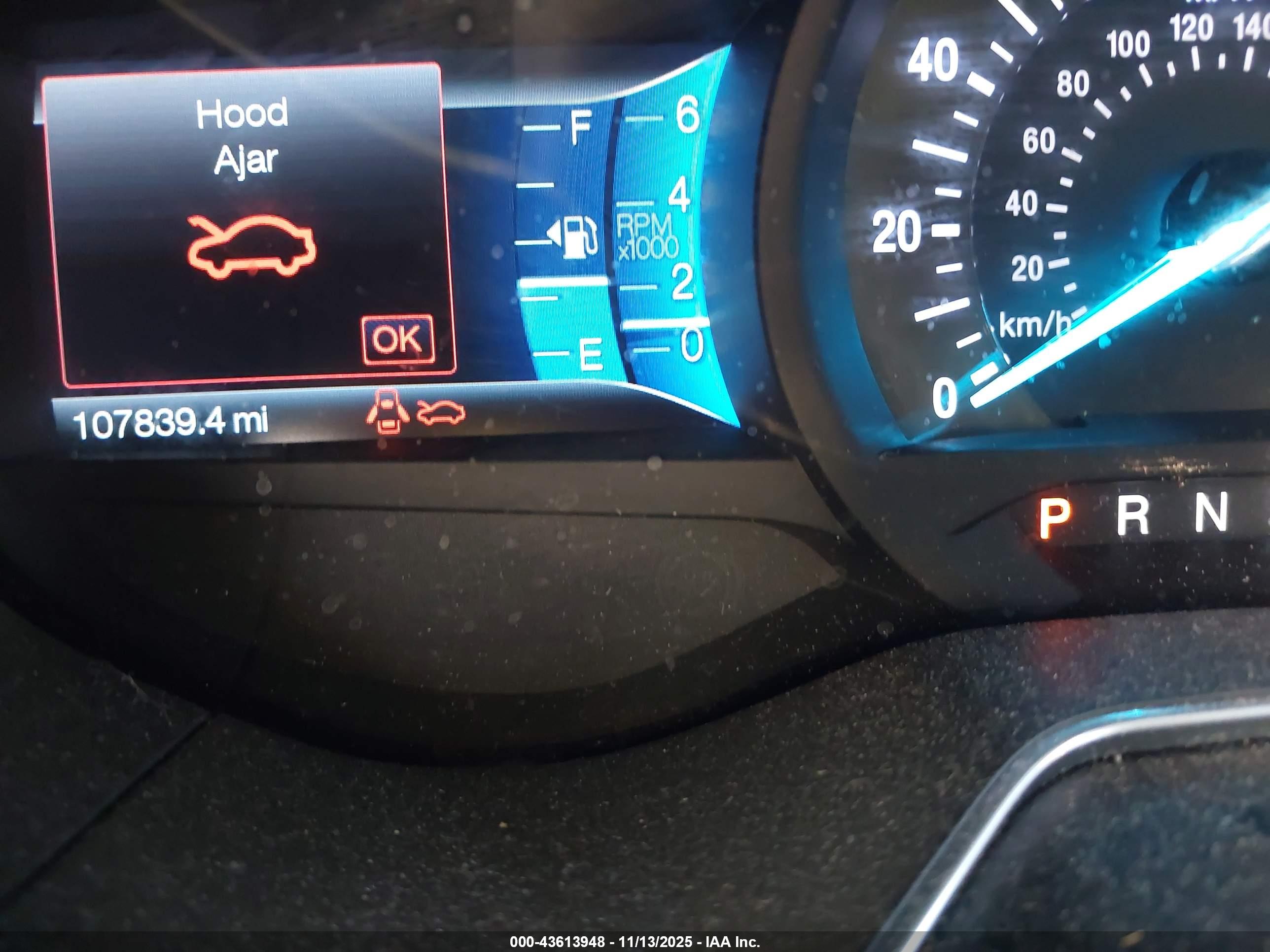 FORD FUSION image 7