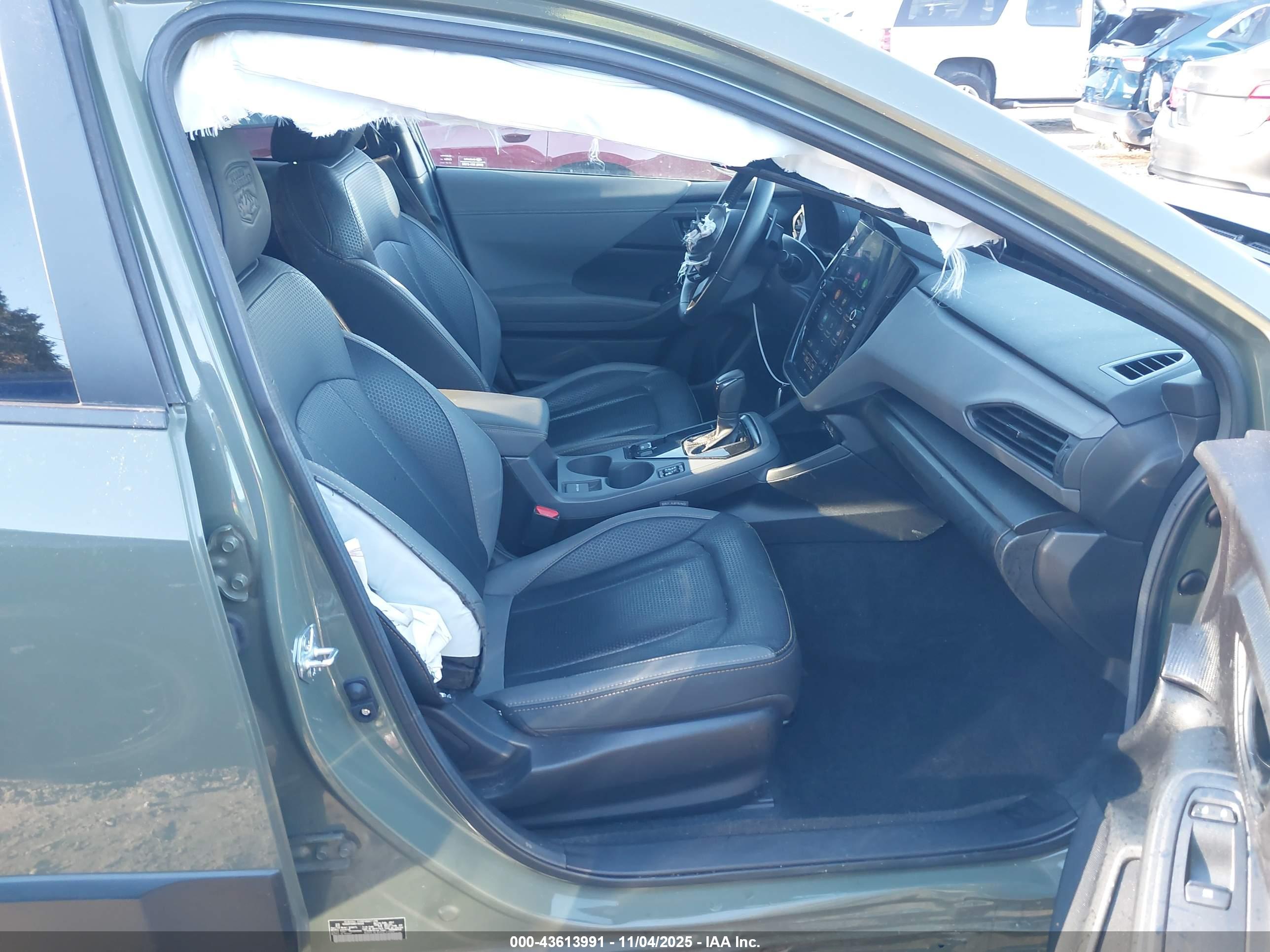 SUBARU CROSSTREK image 5