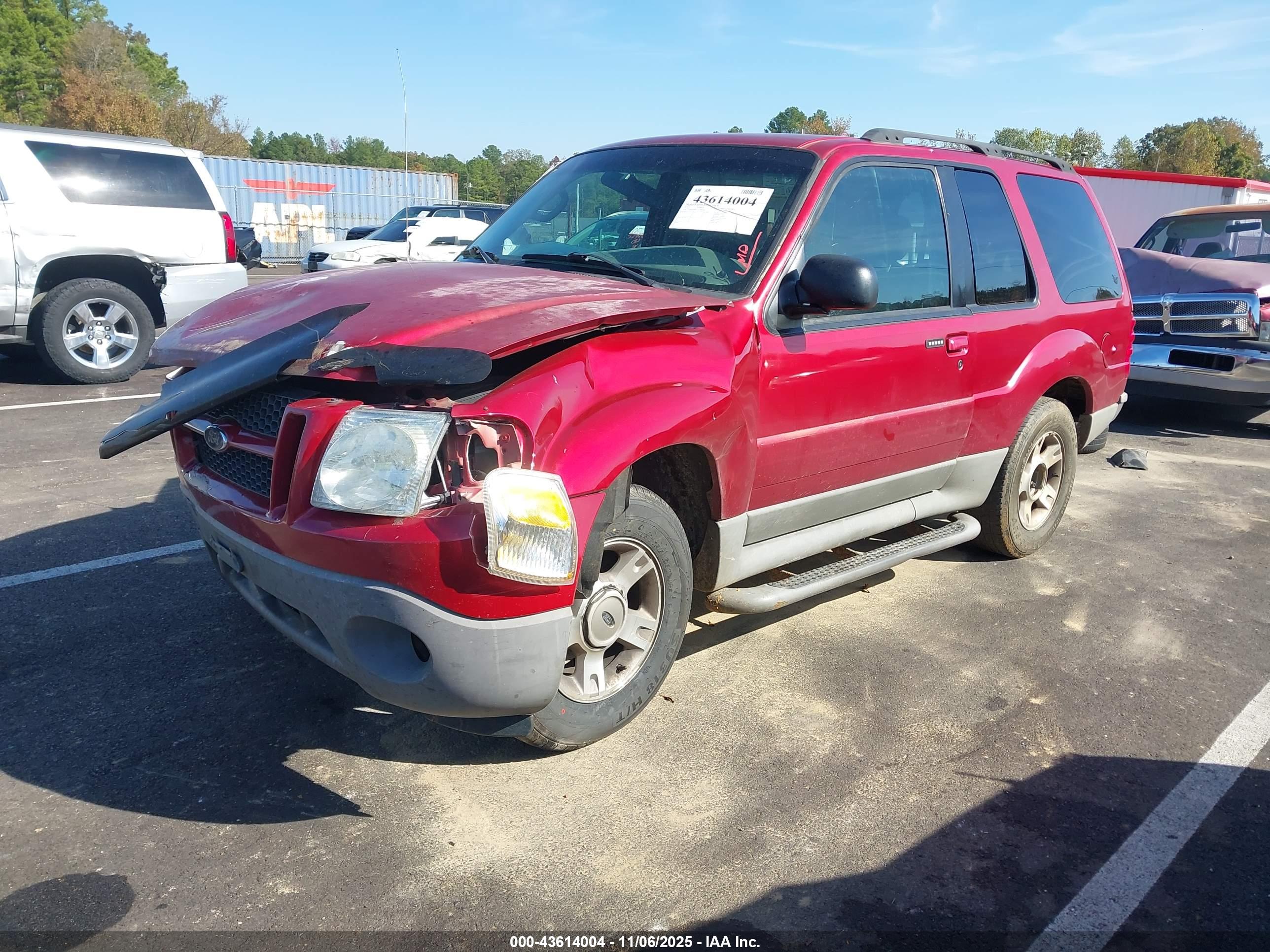 FORD EXPLORER image 2