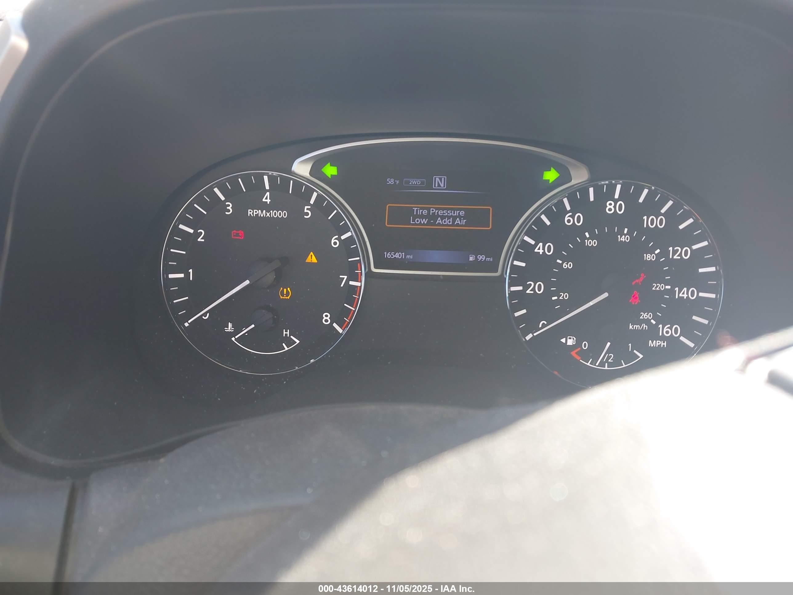 NISSAN PATHFINDER image 7