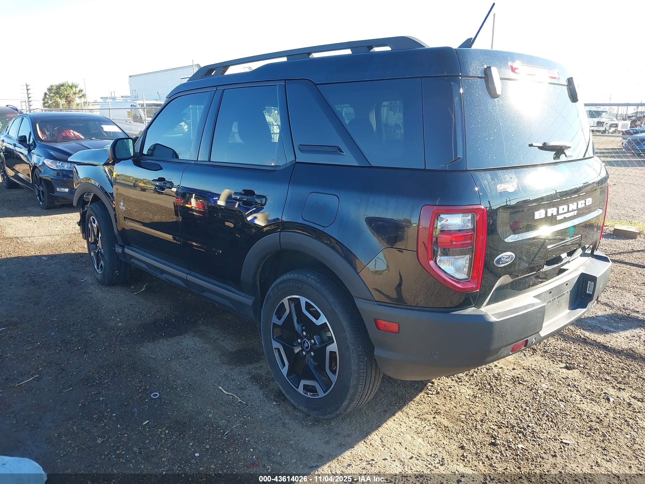 FORD BRONCO image 3