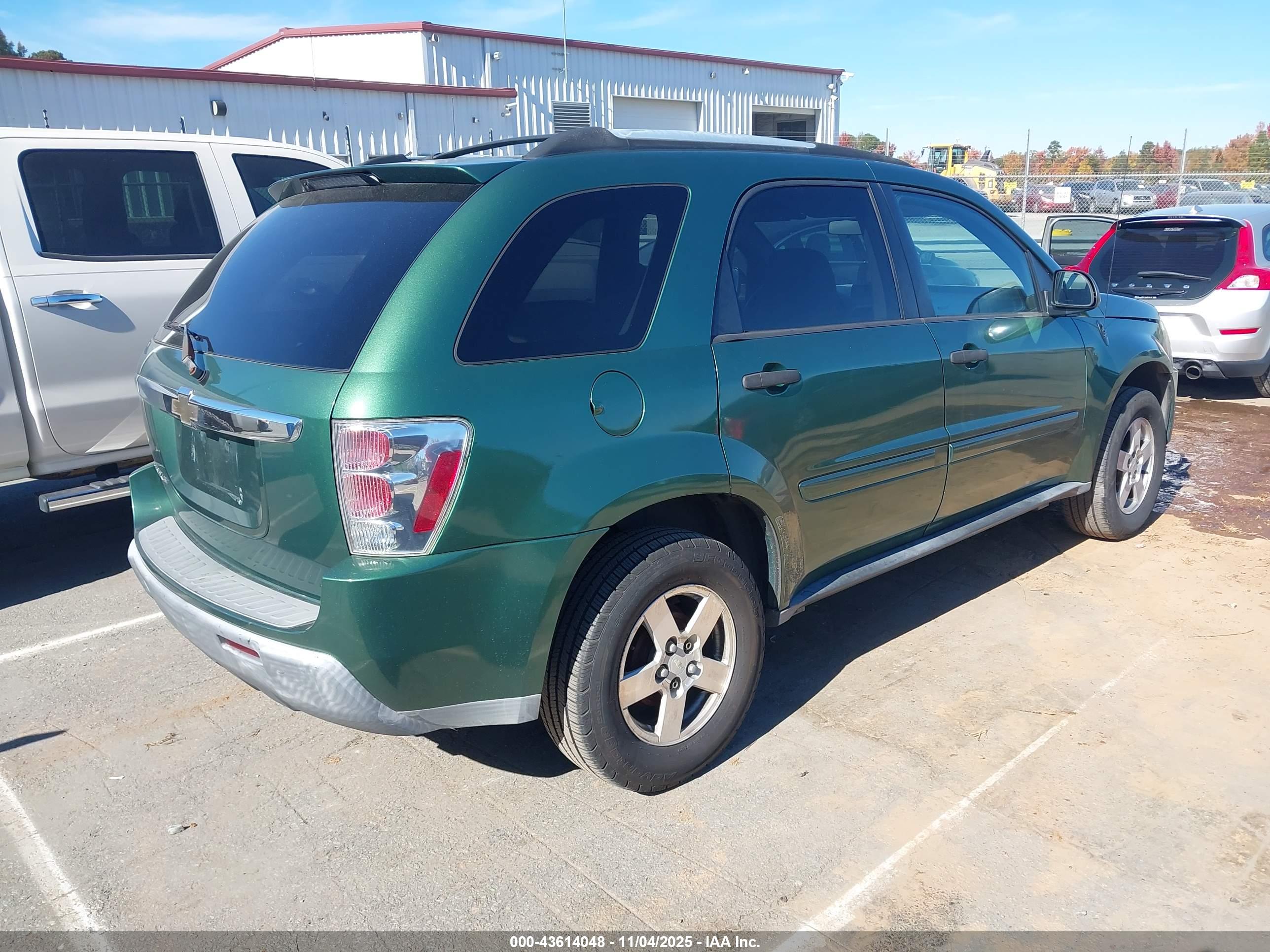 CHEVROLET EQUINOX image 4