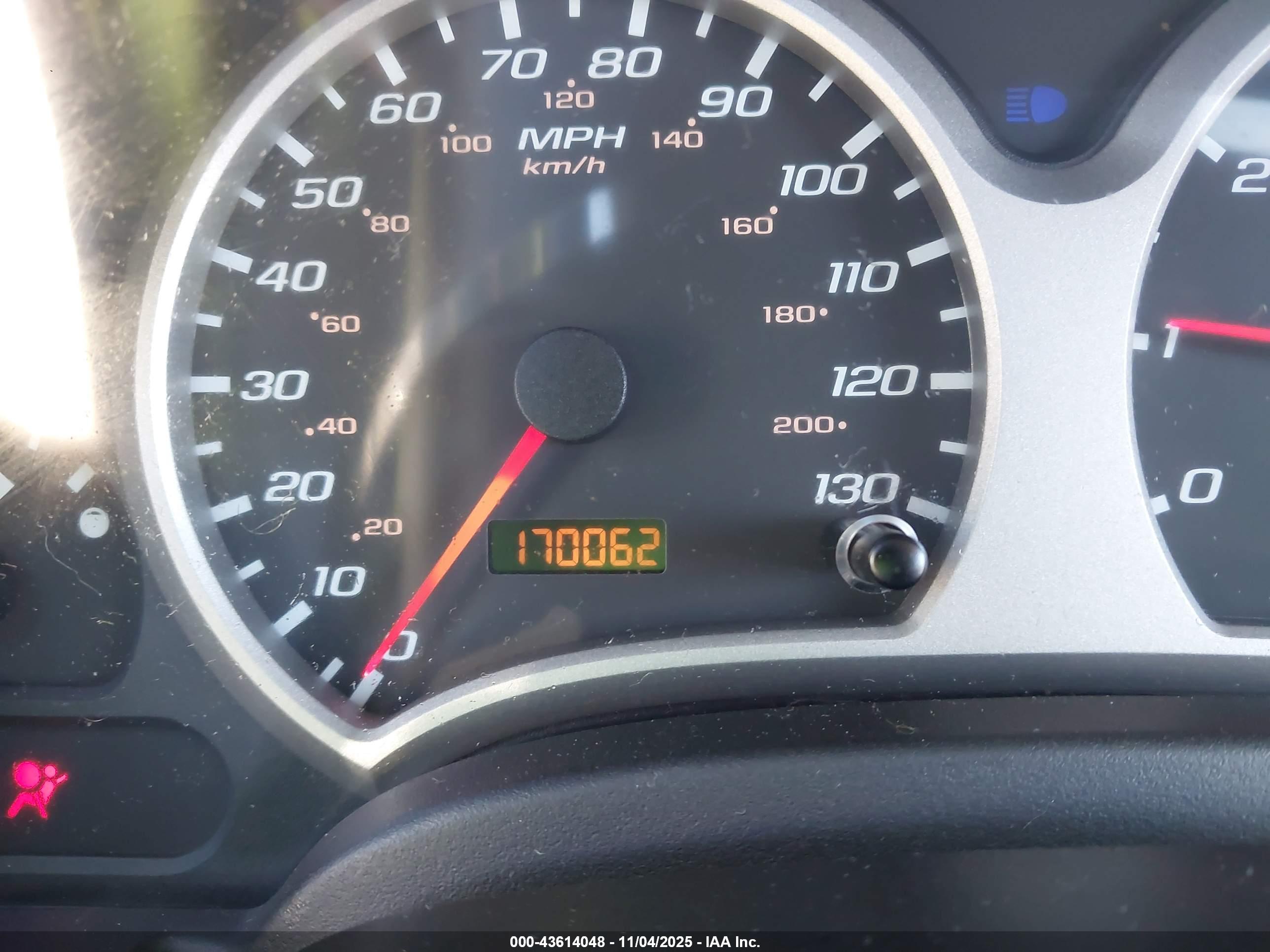 CHEVROLET EQUINOX image 7