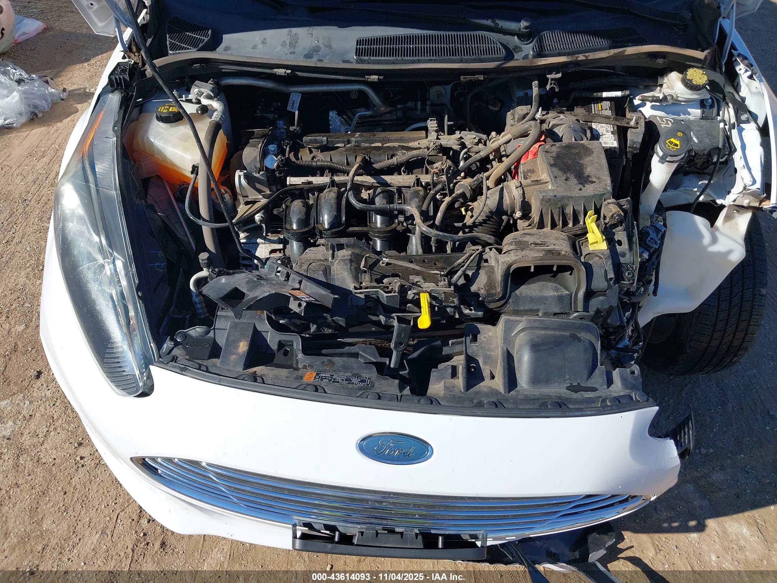 FORD FIESTA image 10