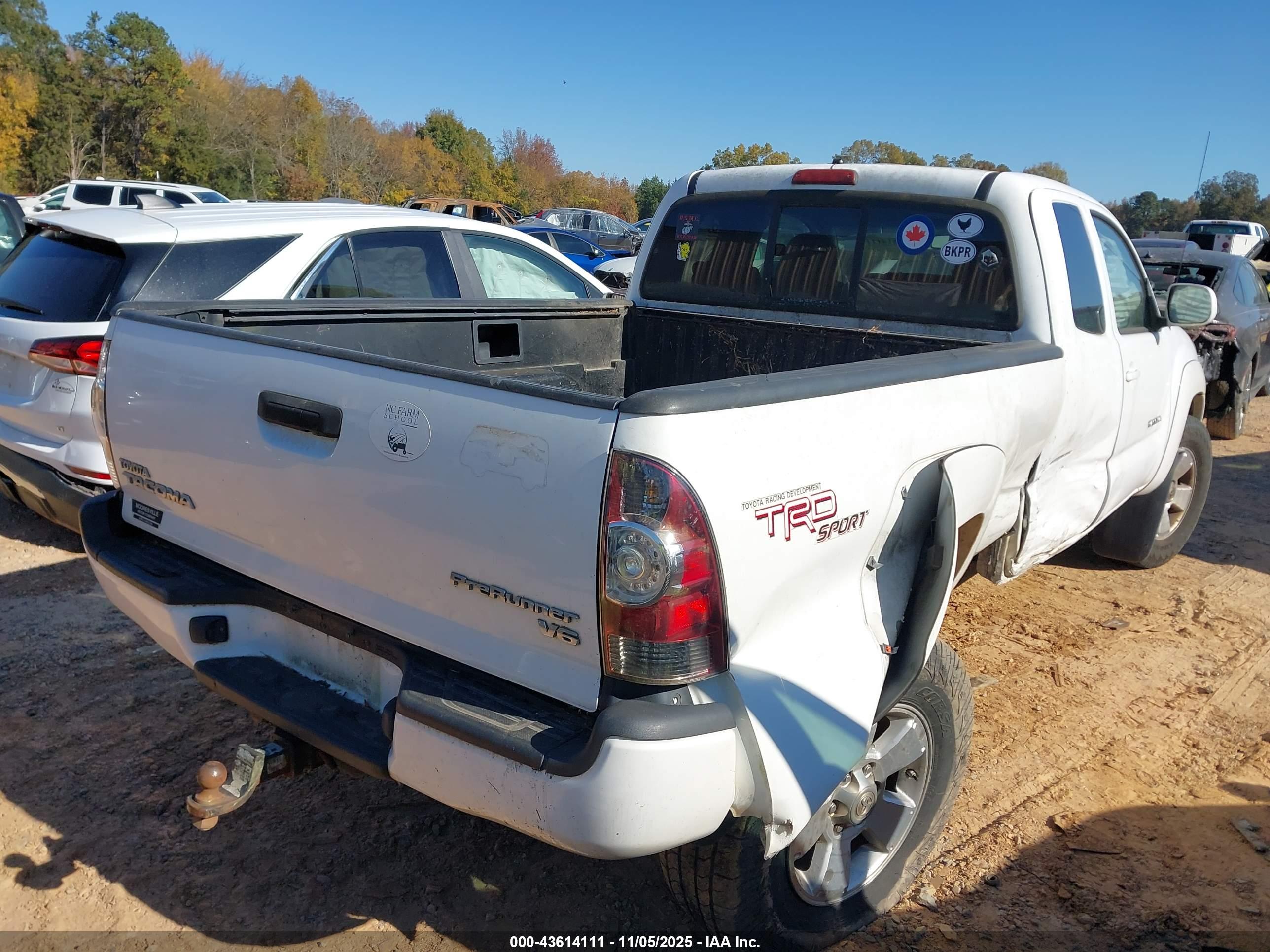 TOYOTA TACOMA image 4