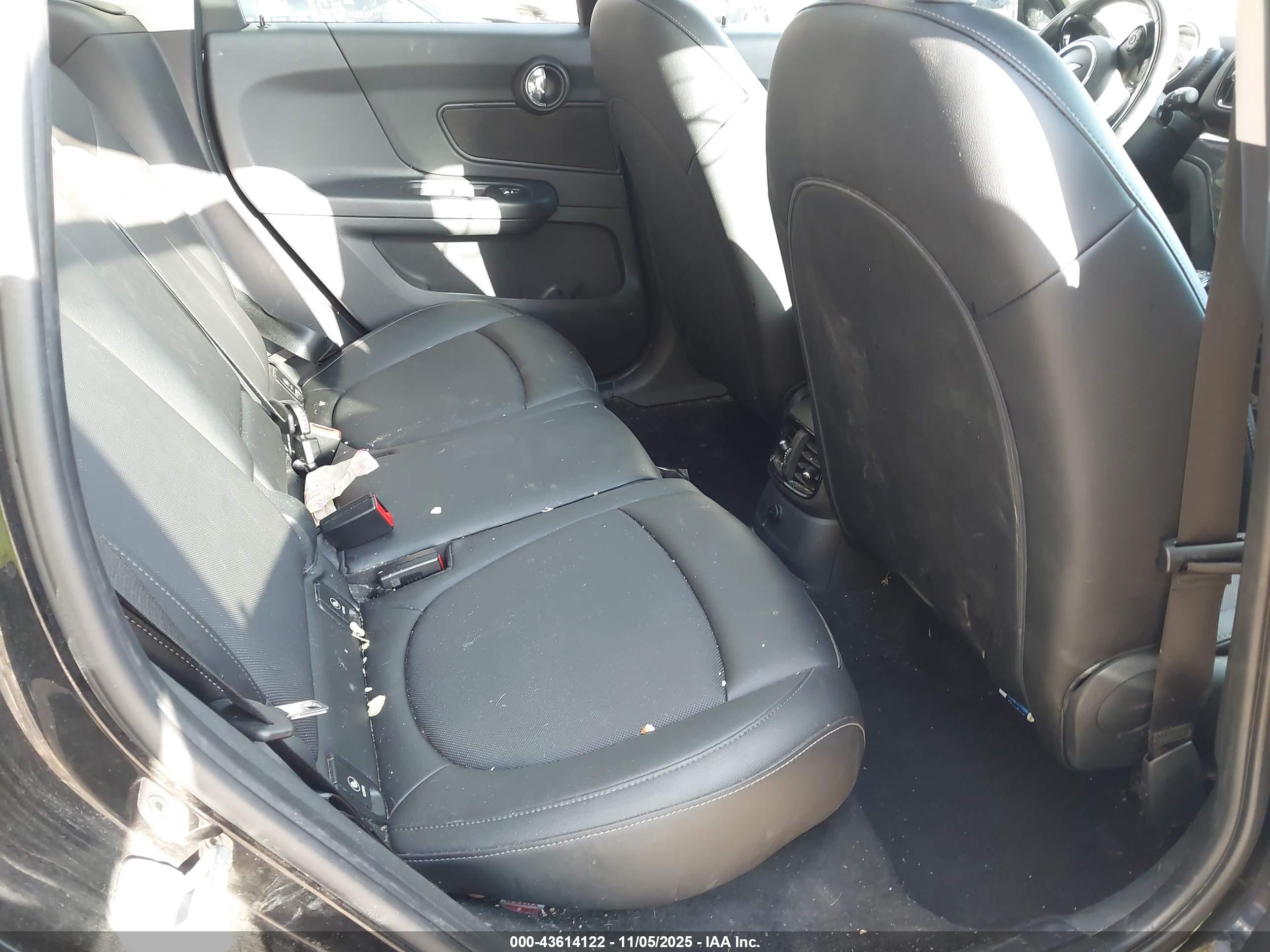 MINI COUNTRYMAN image 8