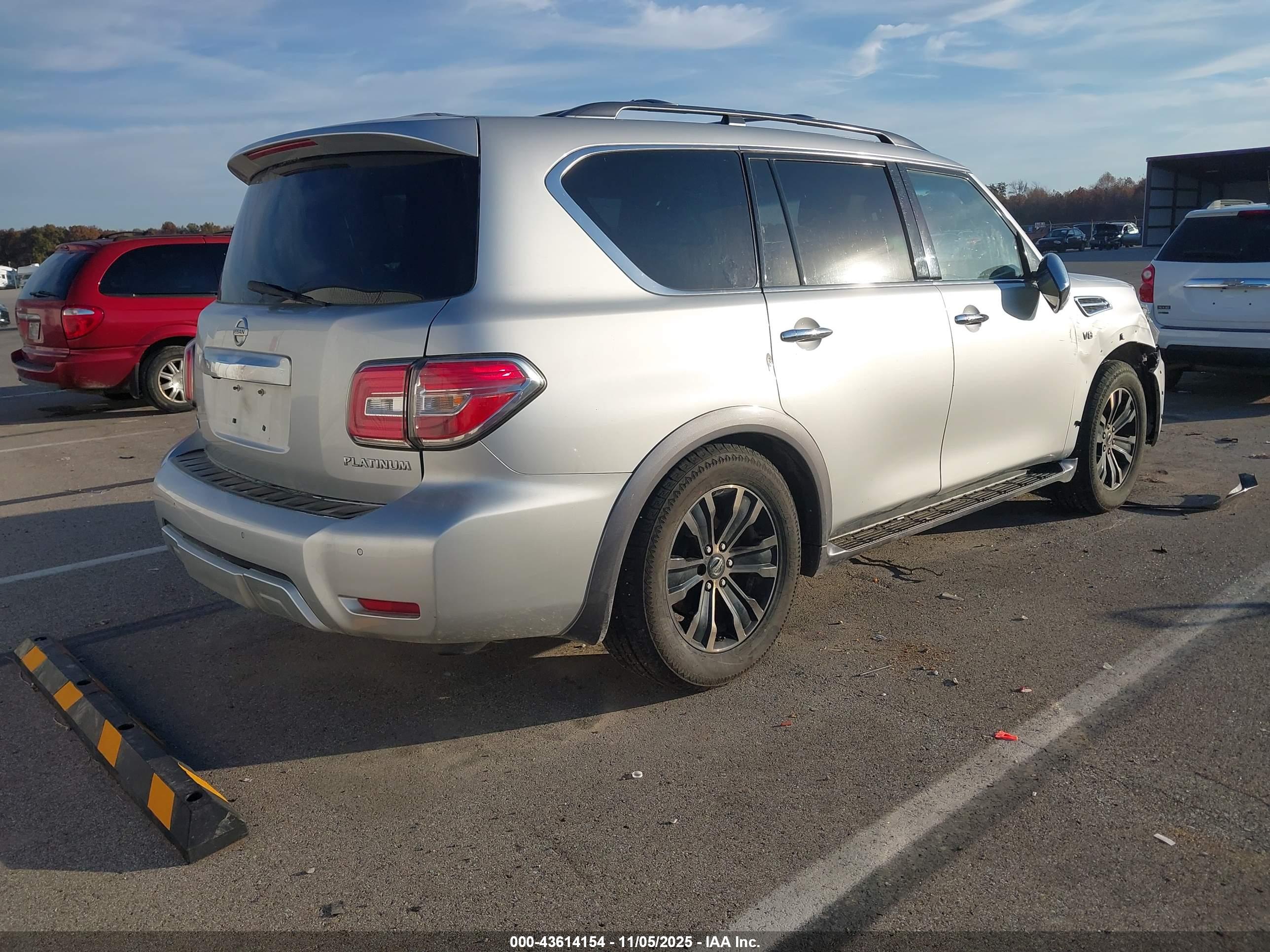 NISSAN ARMADA image 4