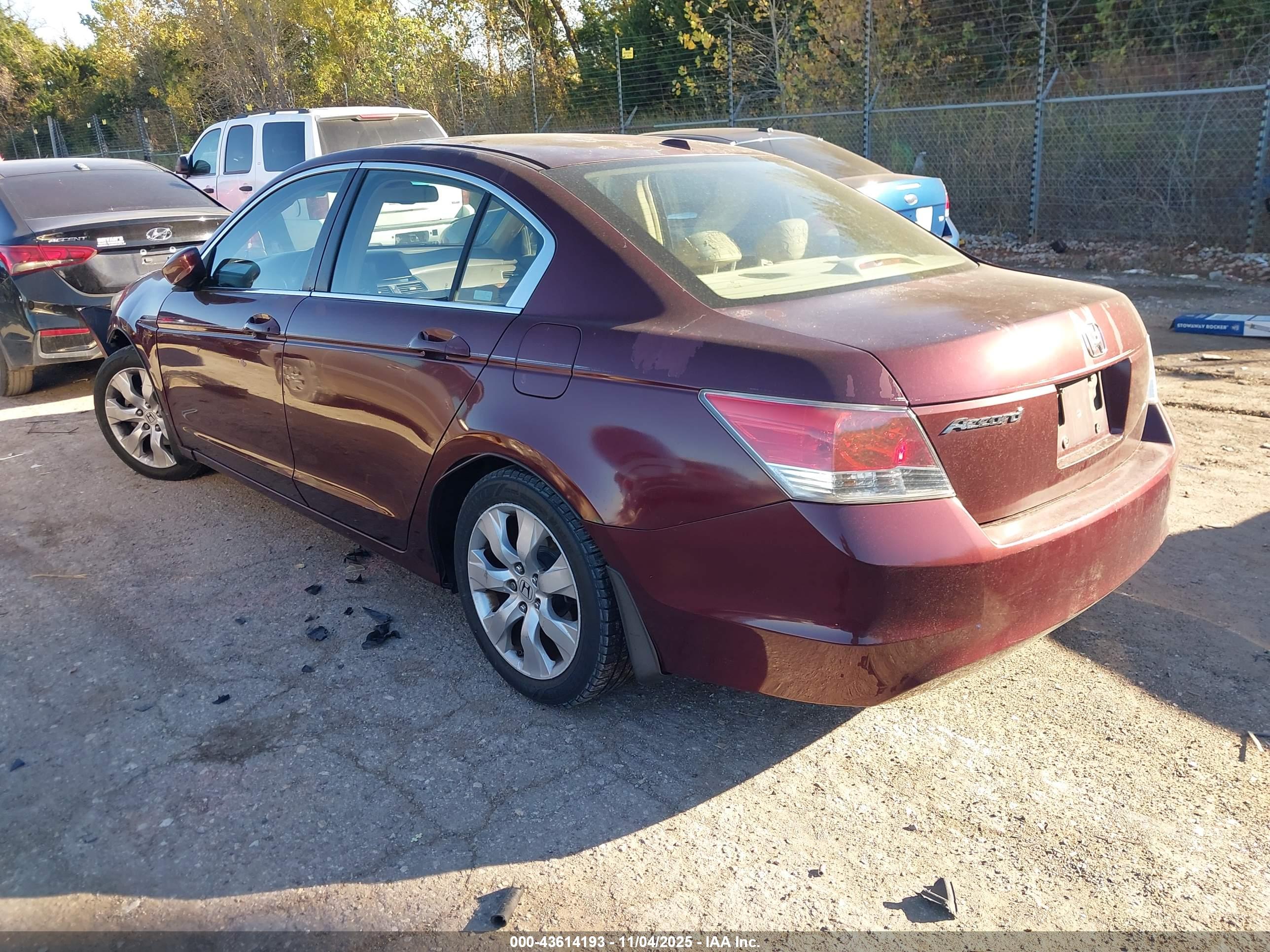 HONDA ACCORD image 3