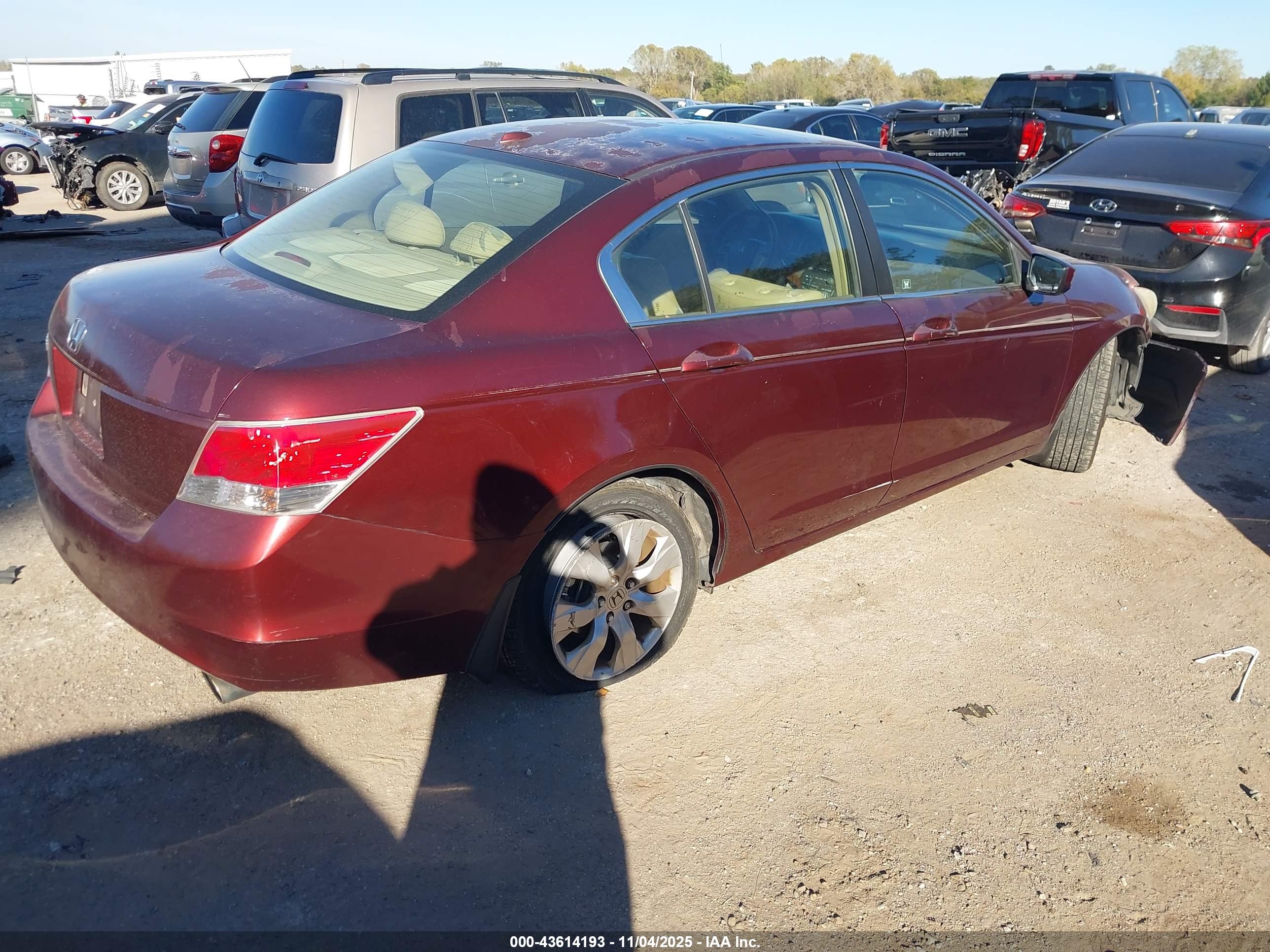 HONDA ACCORD image 4